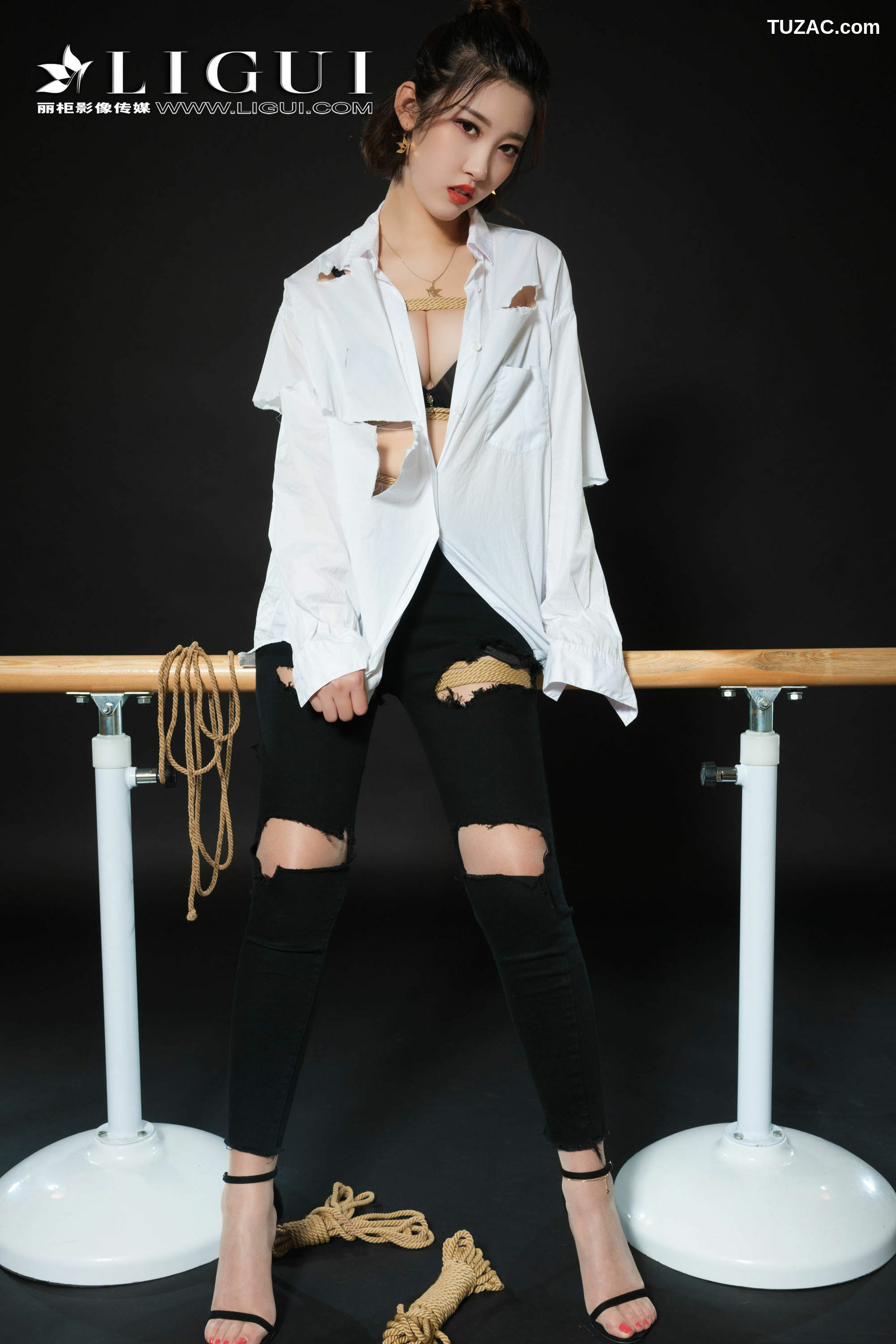 丽柜_腿模筱筱《牛仔紧身裤+白衬衫+美束捆绑》 网络丽人 写真集[92P]