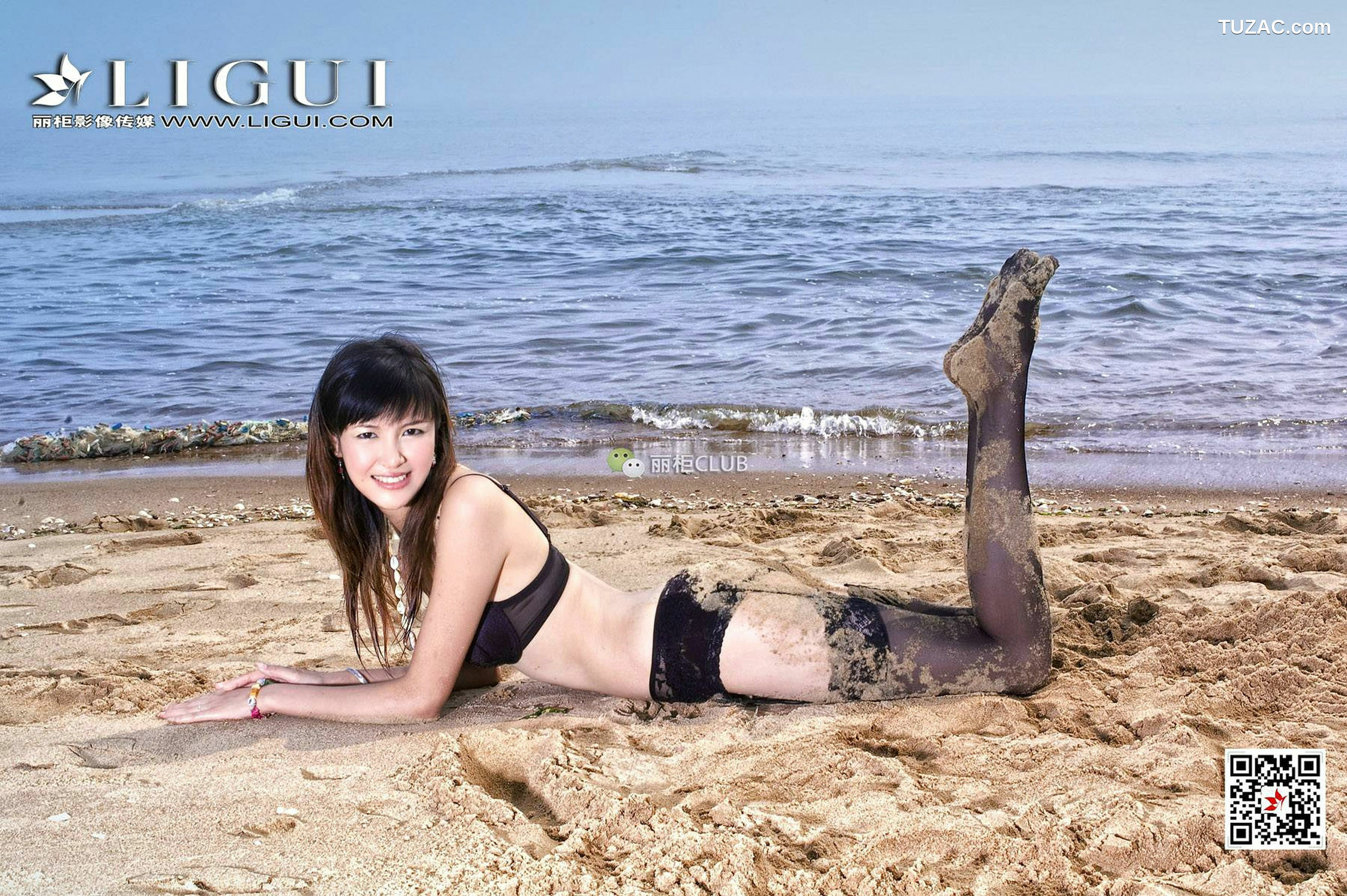 丽柜_腿模菲儿《沙滩黑丝》 写真集[66P]