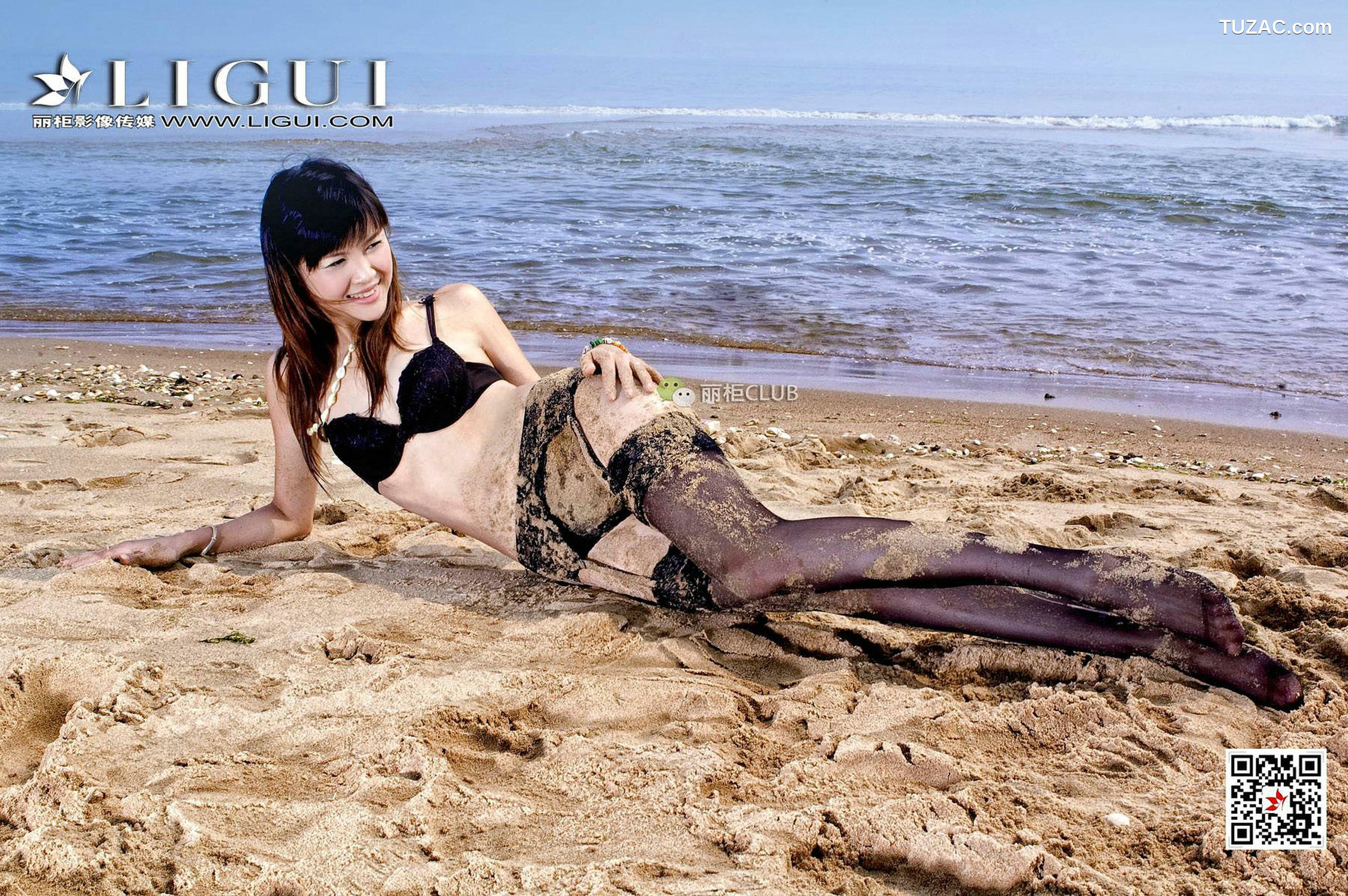 丽柜_腿模菲儿《沙滩黑丝》 写真集[66P]