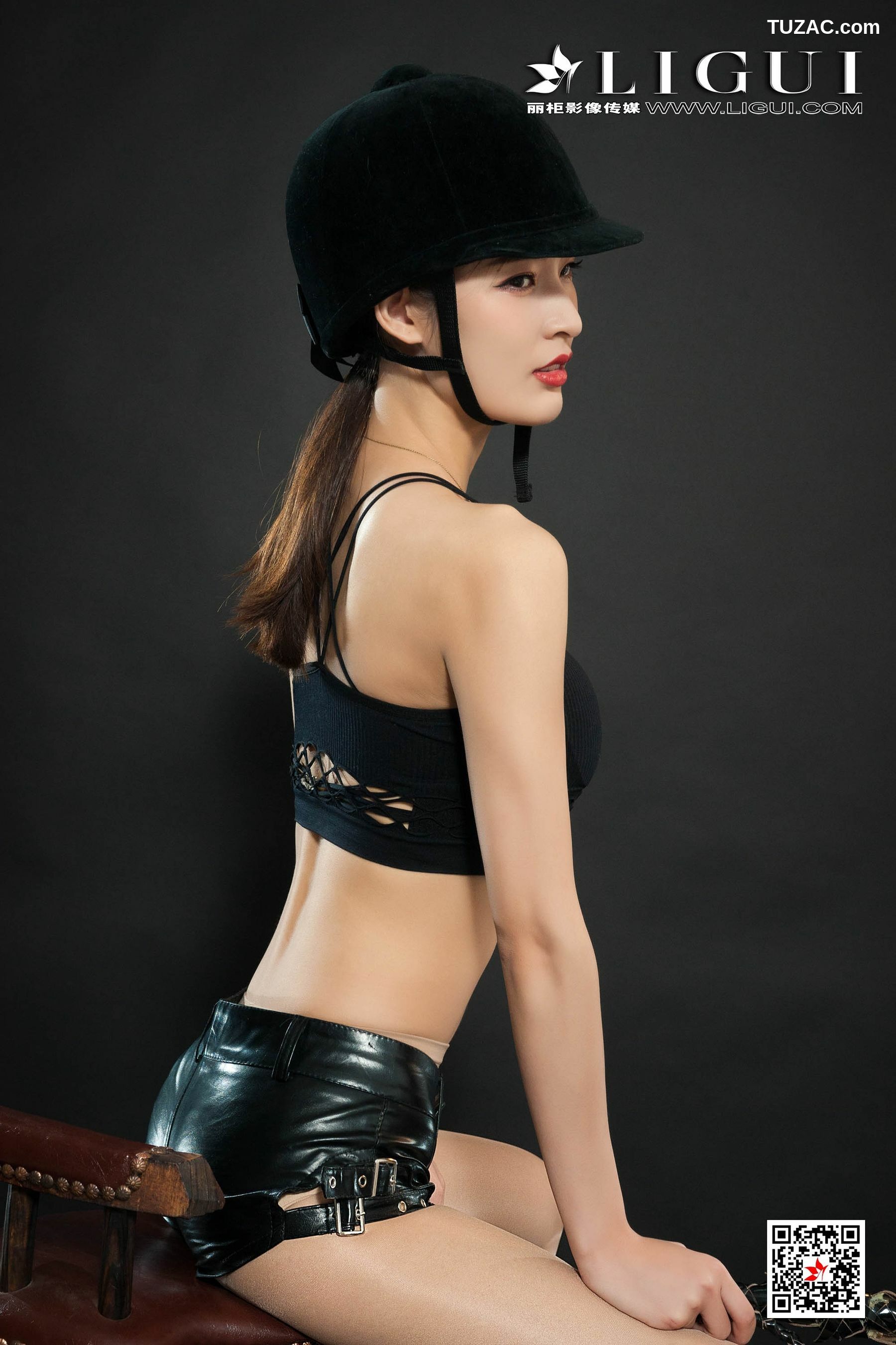 丽柜_腿模雪糕《长靴皮衣女郎》 网络丽人 写真集[68P]