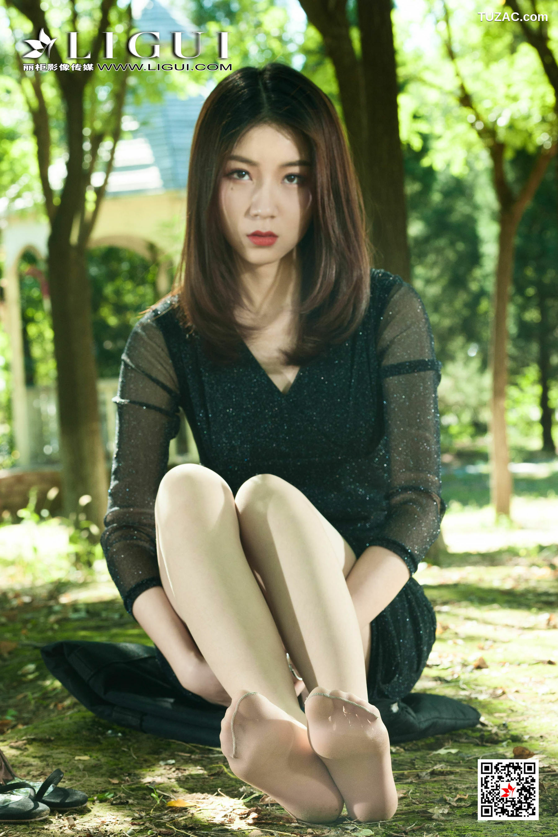 丽柜_虫虫《长腿森系女神》 写真集[55P]