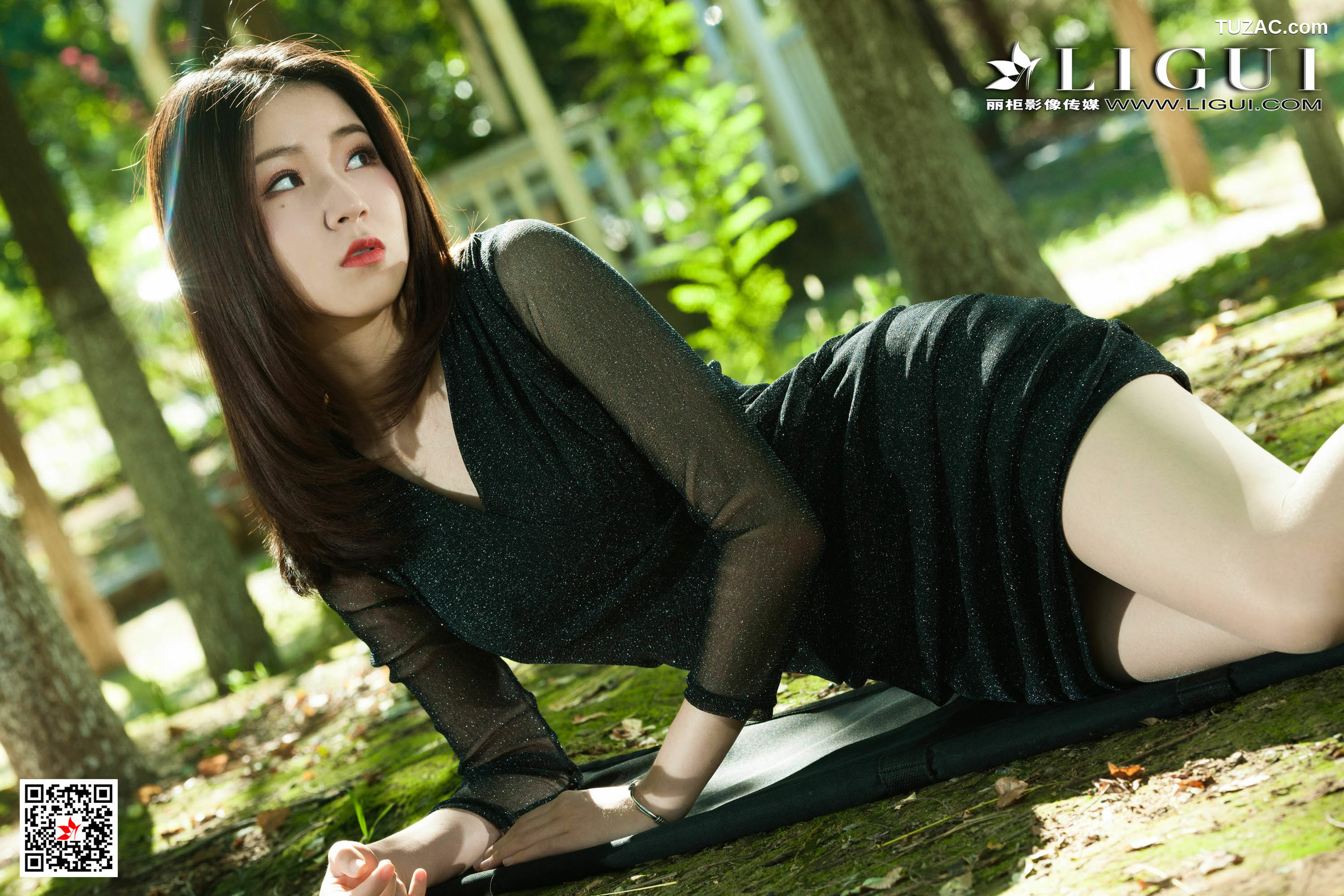 丽柜_虫虫《长腿森系女神》 写真集[55P]