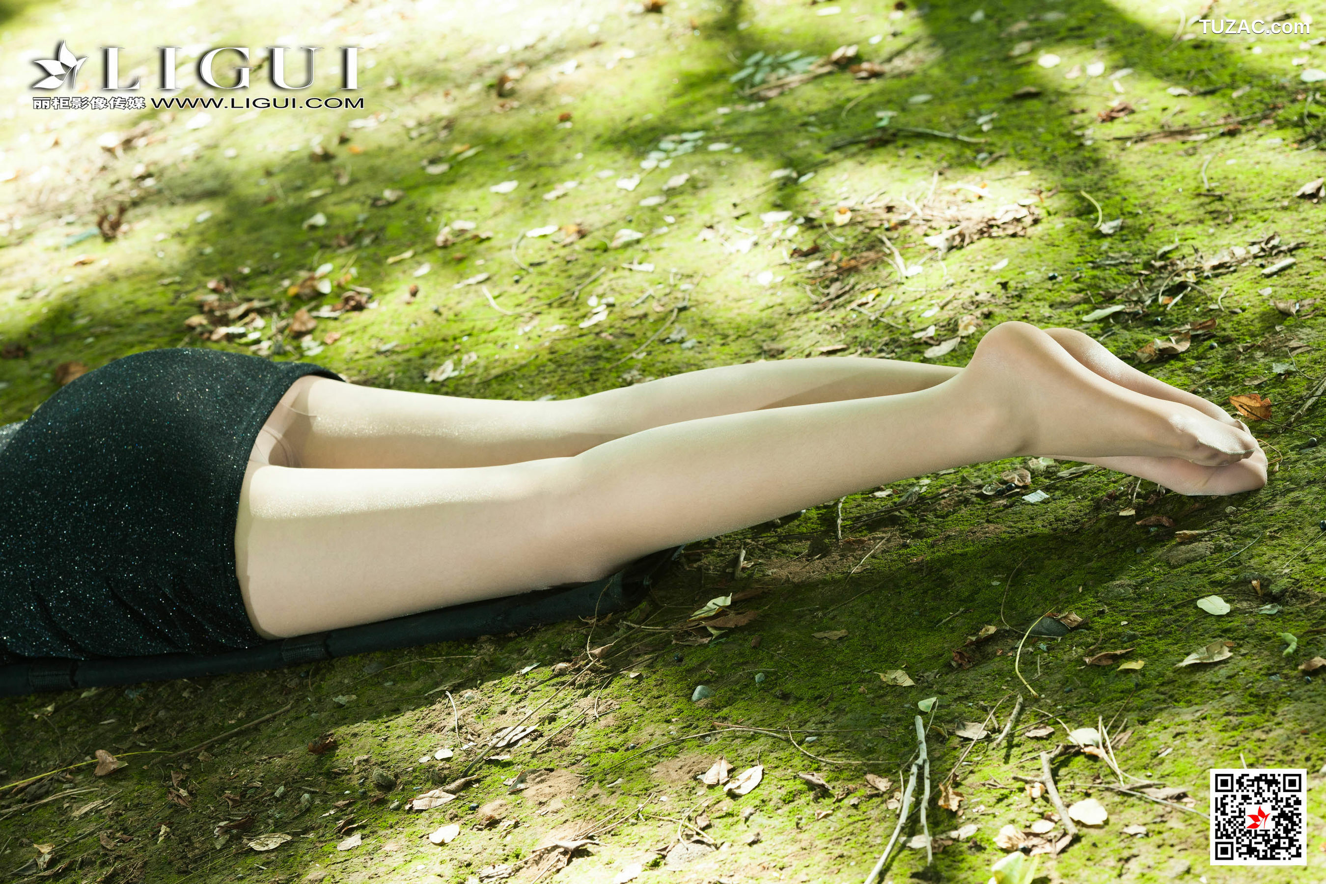 丽柜_虫虫《长腿森系女神》 写真集[55P]