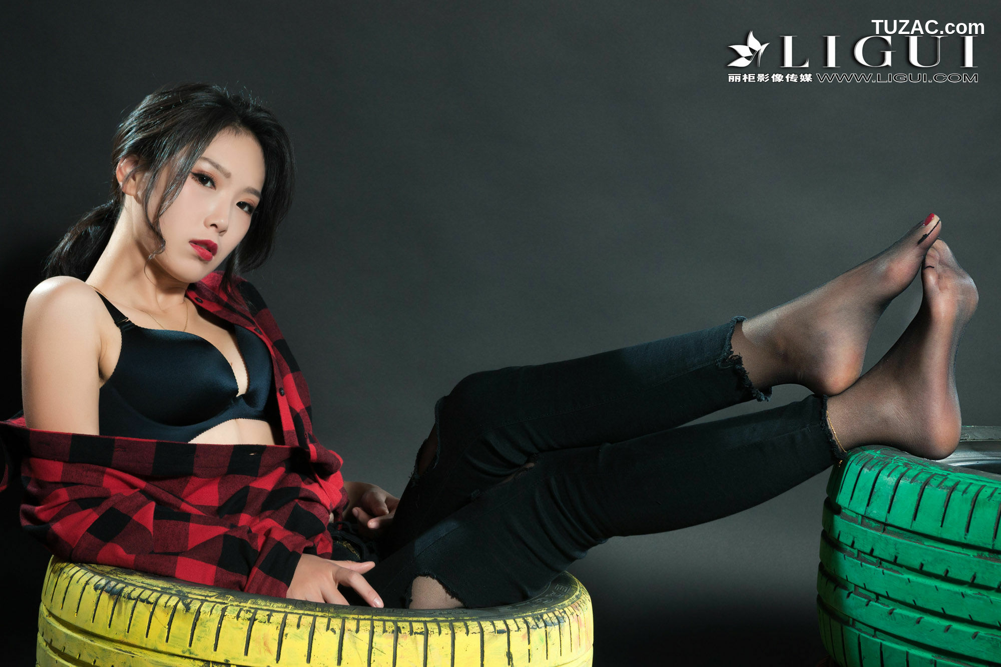 丽柜_赵维拉《牛仔黑丝女郎》 网络丽人 写真集[64P]