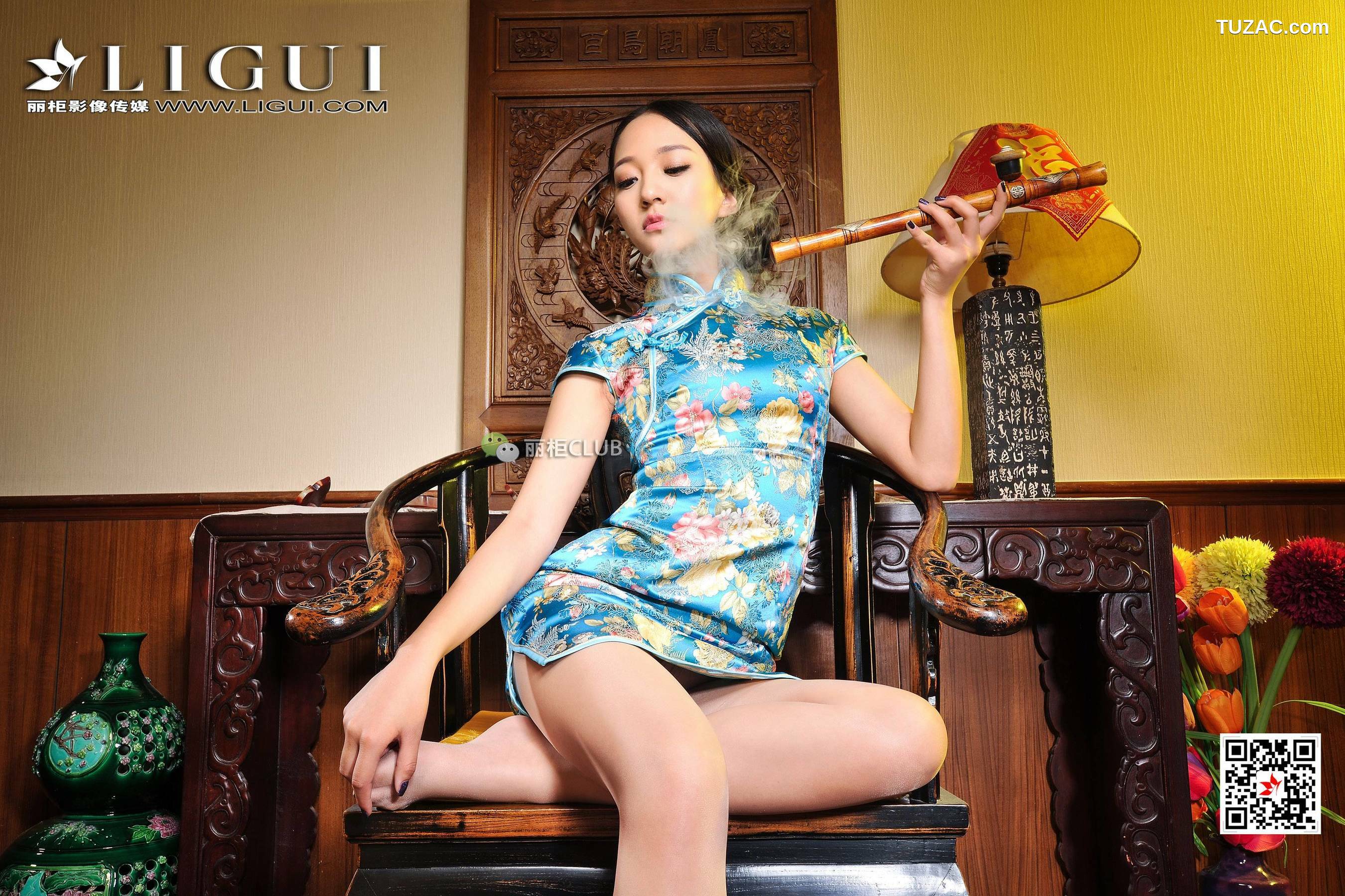 丽柜_足模Amily《蓝旗袍玉足》 美腿丝足写真集[76P]