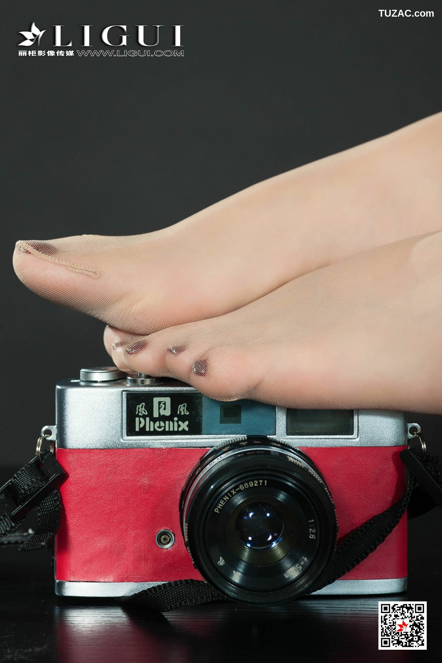 丽柜_足模可可《玉足美摄》 网络丽人 写真集[46P]