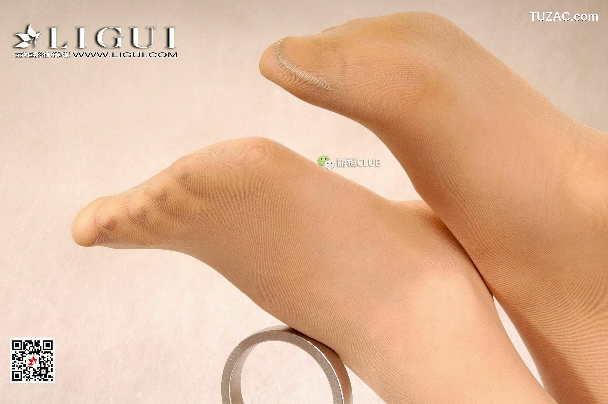 丽柜_足模小惠《肉丝美脚》 网络丽人 写真集[36P]