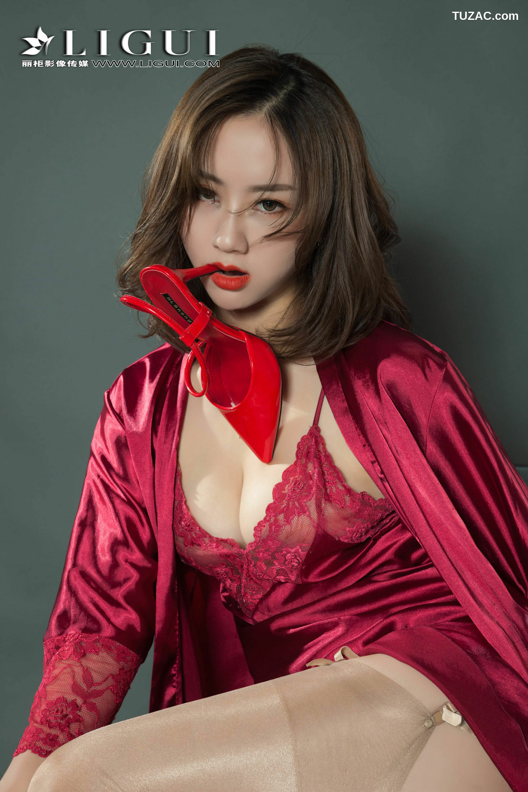 丽柜_足模然然《榴莲丝袜少妇》 写真集[57P]