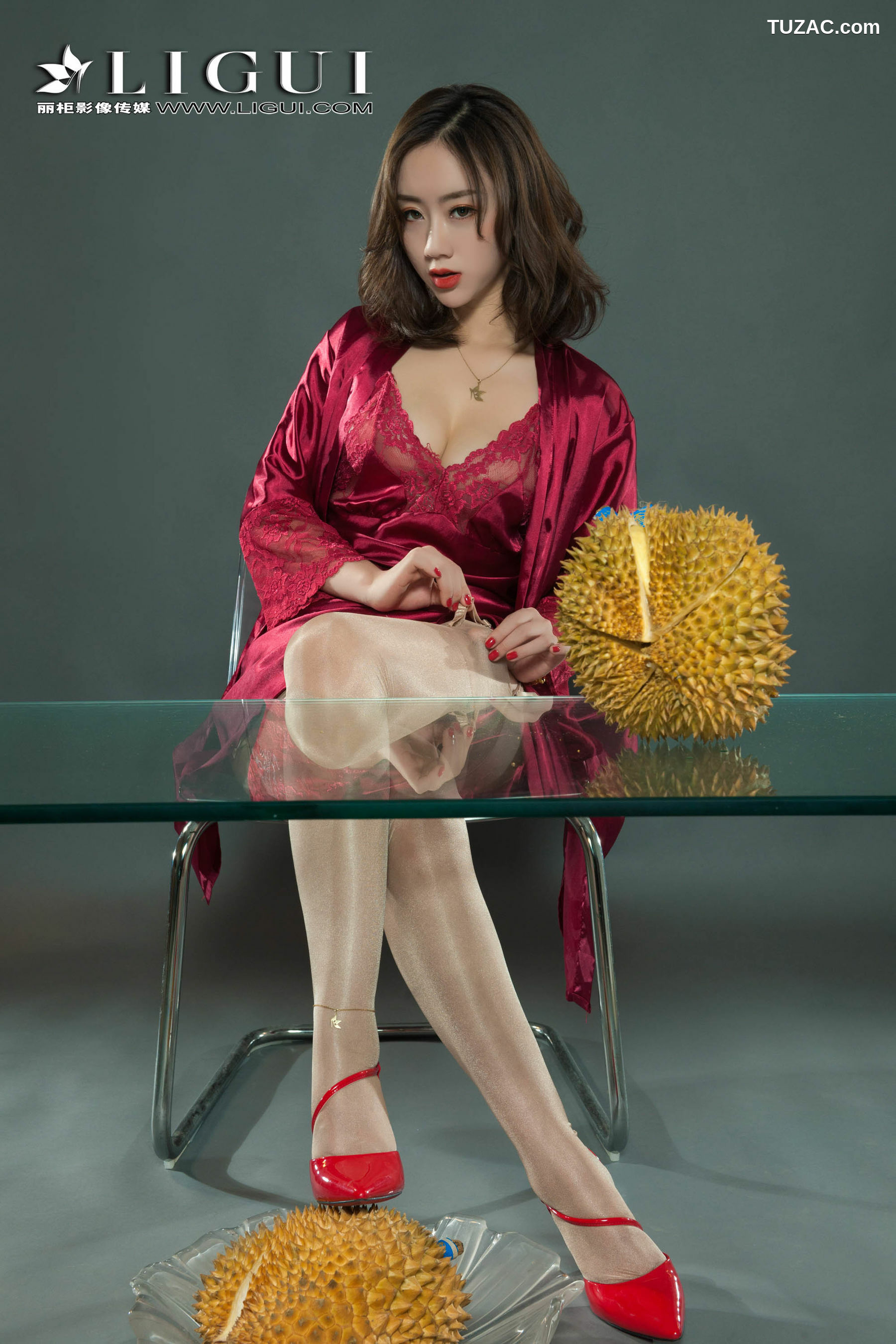 丽柜_足模然然《榴莲丝袜少妇》 写真集[57P]