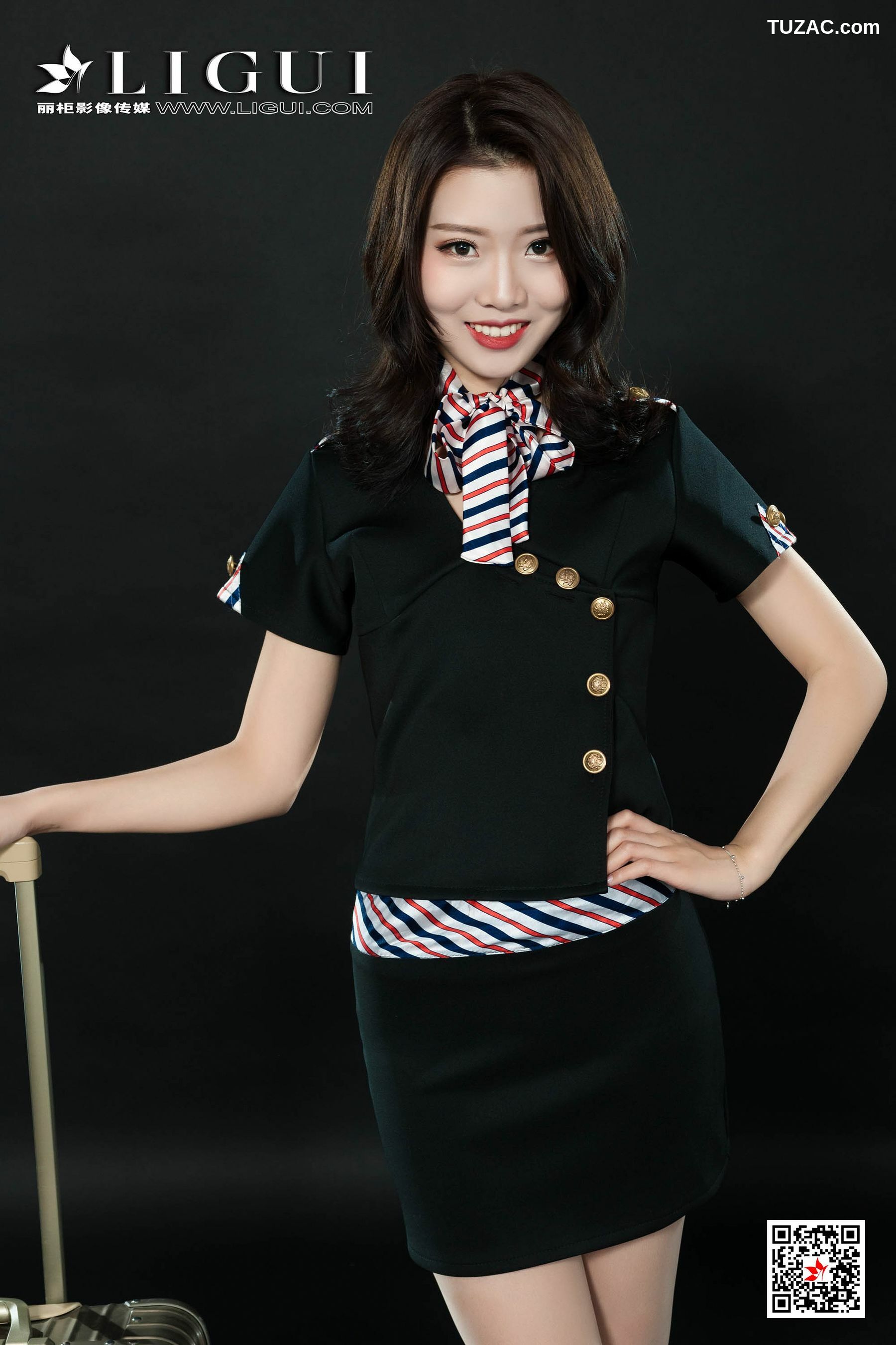 丽柜_钟情《空姐丝足美腿》 网络丽人 写真集[74P]