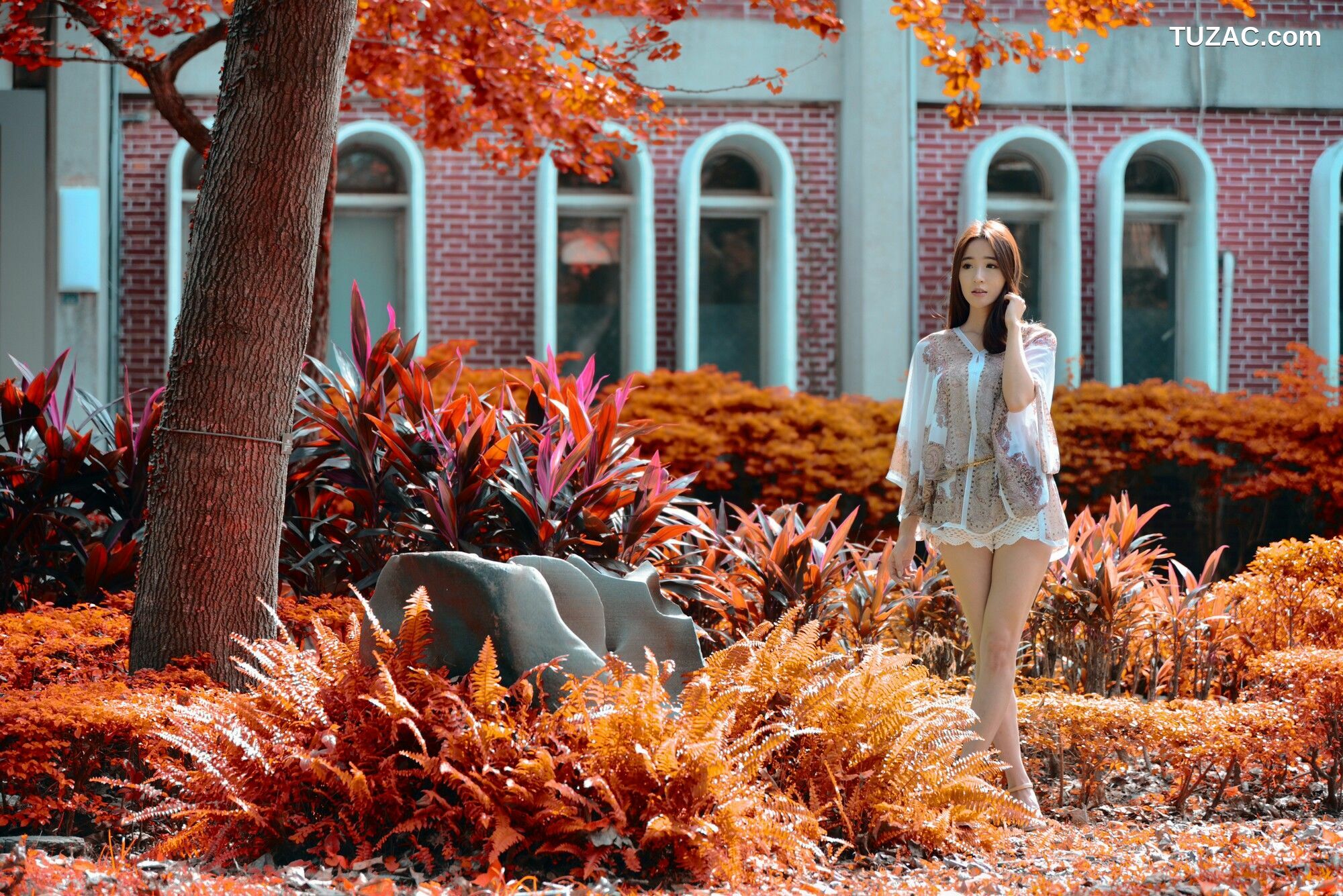 台湾正妹_ Anber小安柏《台大2014》 写真集[76P]