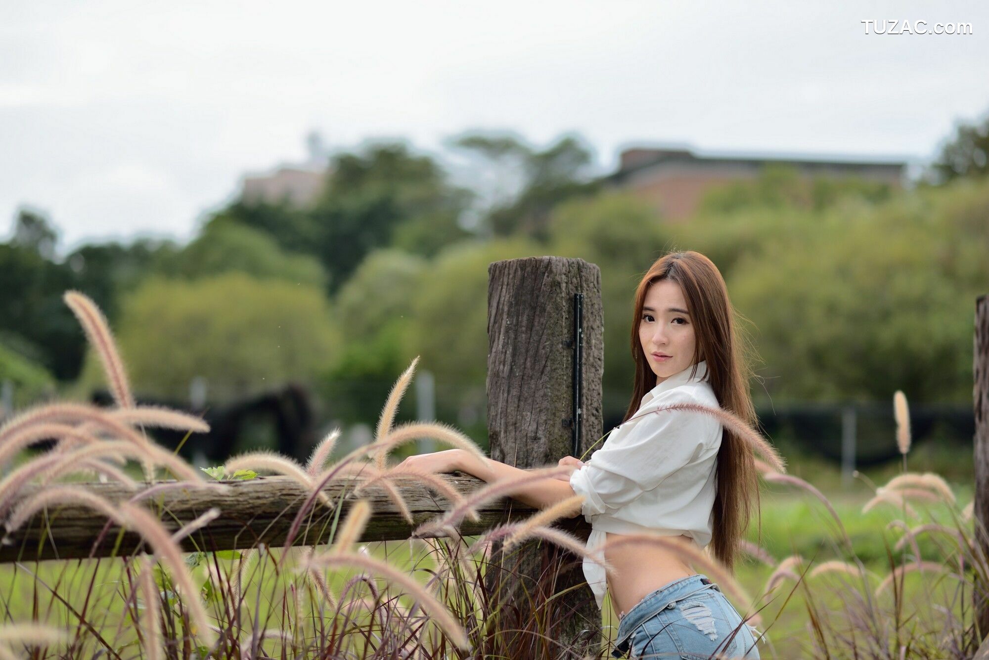 台湾正妹_ Anber小安柏《台大2014》 写真集[76P]