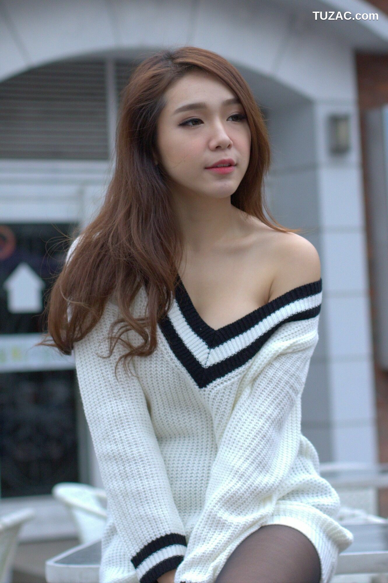 台湾正妹_ Baby66 黑丝街拍 写真集[87P]