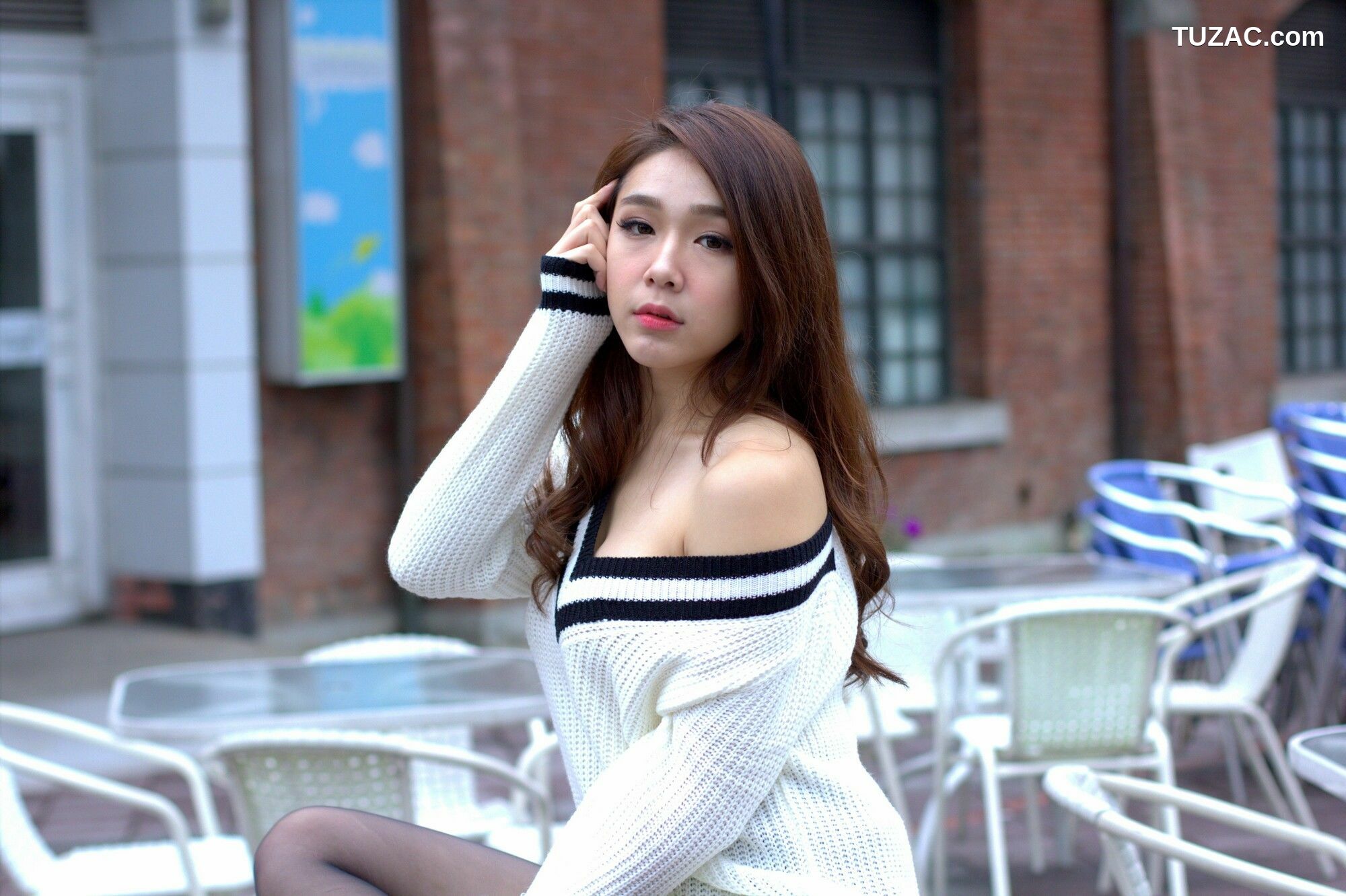 台湾正妹_ Baby66 黑丝街拍 写真集[87P]