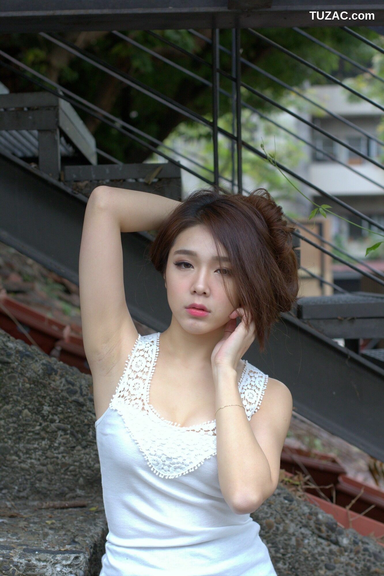 台湾正妹_ Baby66 黑丝街拍 写真集[87P]