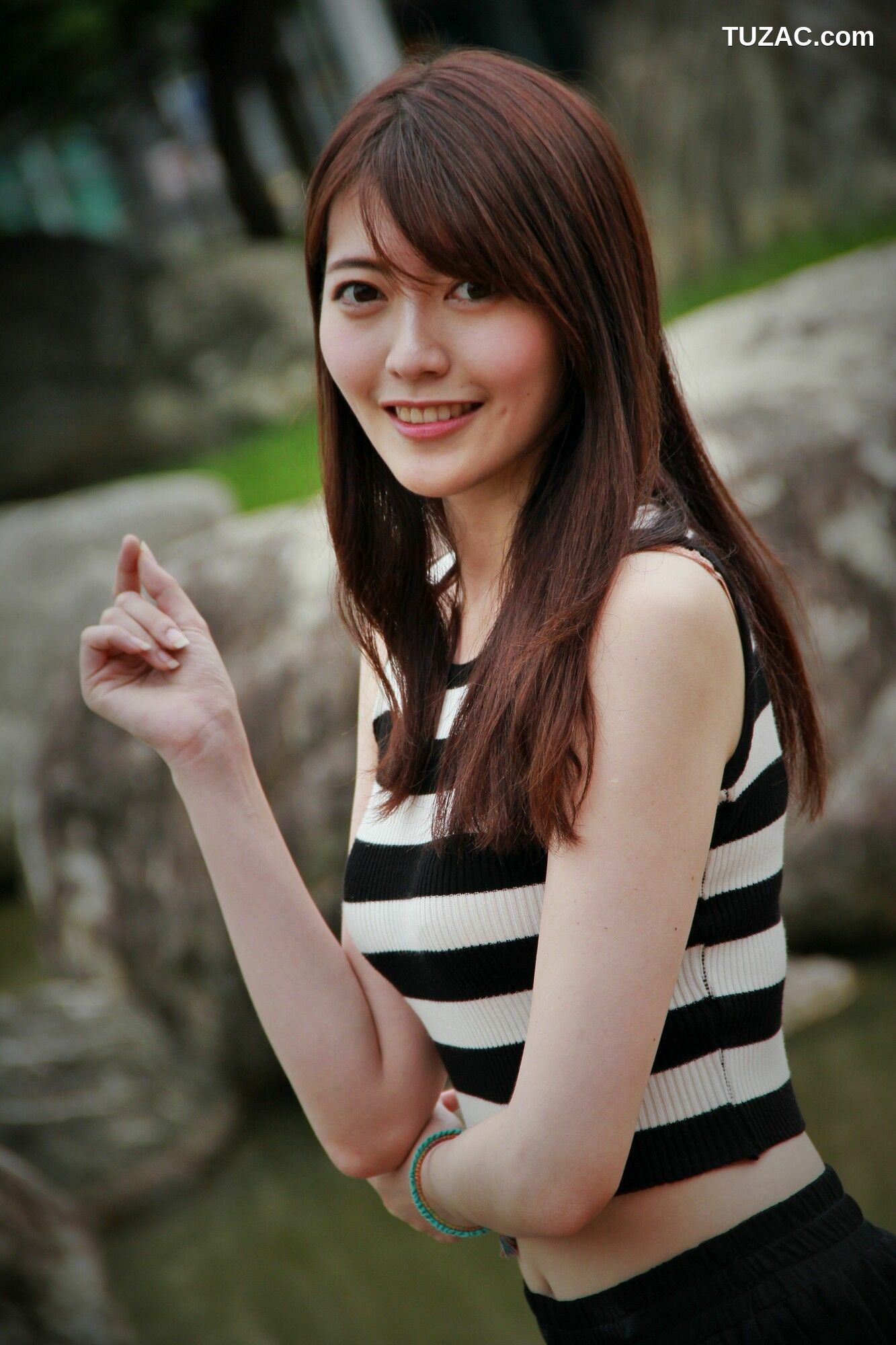 台湾正妹_ Brindy薛薛《國圖外拍》 写真集[88P]