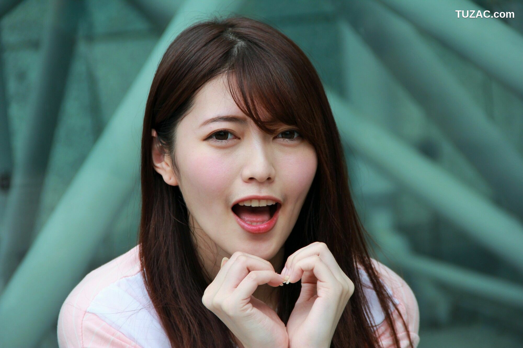 台湾正妹_ Brindy薛薛《國圖外拍》 写真集[88P]