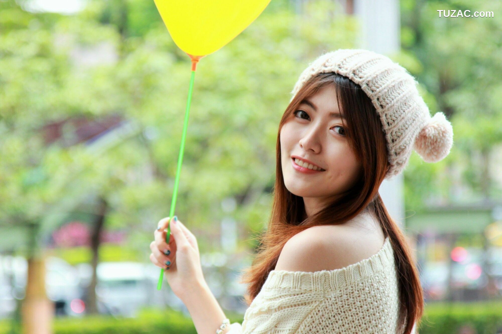 台湾正妹_ Brindy薛薛《板橋外拍》 写真集[67P]