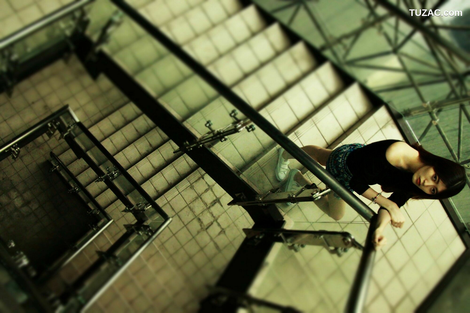 台湾正妹_ Brindy薛薛《板橋外拍》 写真集[67P]