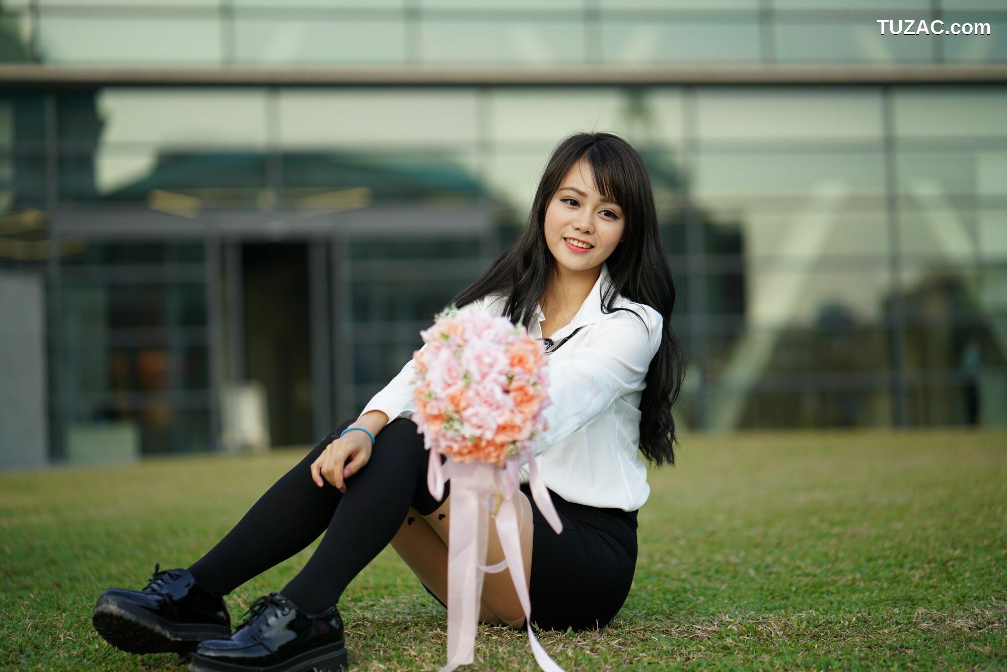 台湾正妹_ Candy孙卉彤《亚洲大学外拍》 写真集[76P]