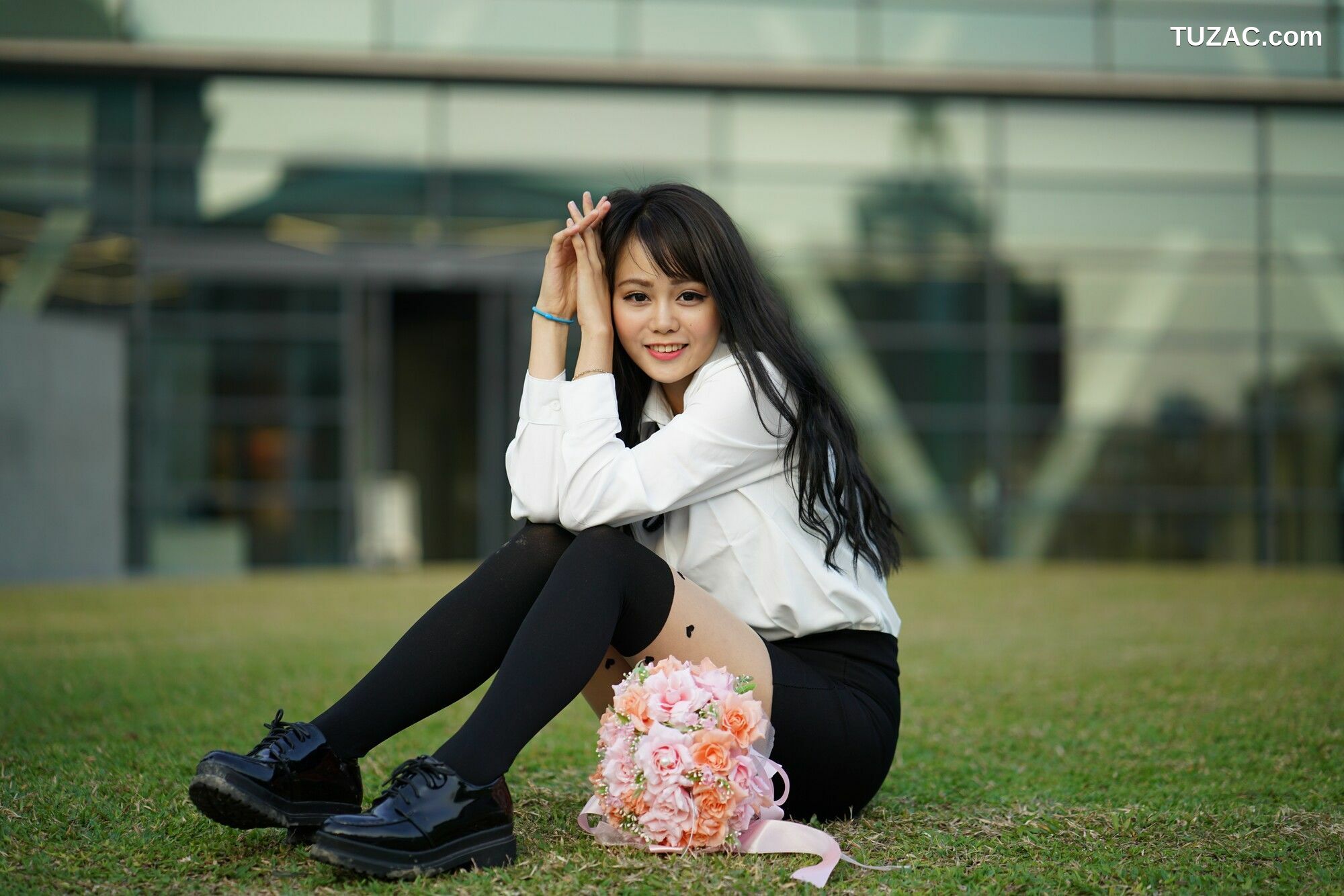 台湾正妹_ Candy孙卉彤《亚洲大学外拍》 写真集[76P]