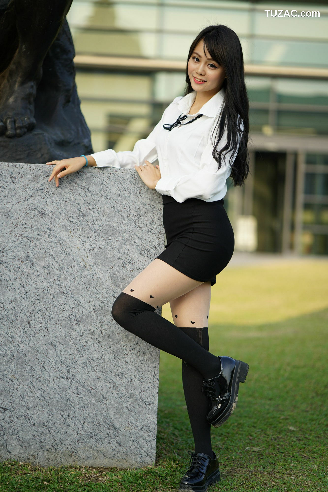 台湾正妹_ Candy孙卉彤《亚洲大学外拍》 写真集[76P]