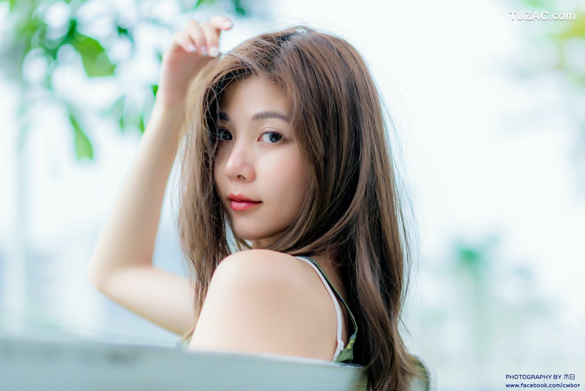 台湾正妹_ Dash Xu/許琬珍《午場 油廠國小時裝外拍》 写真集[60P]