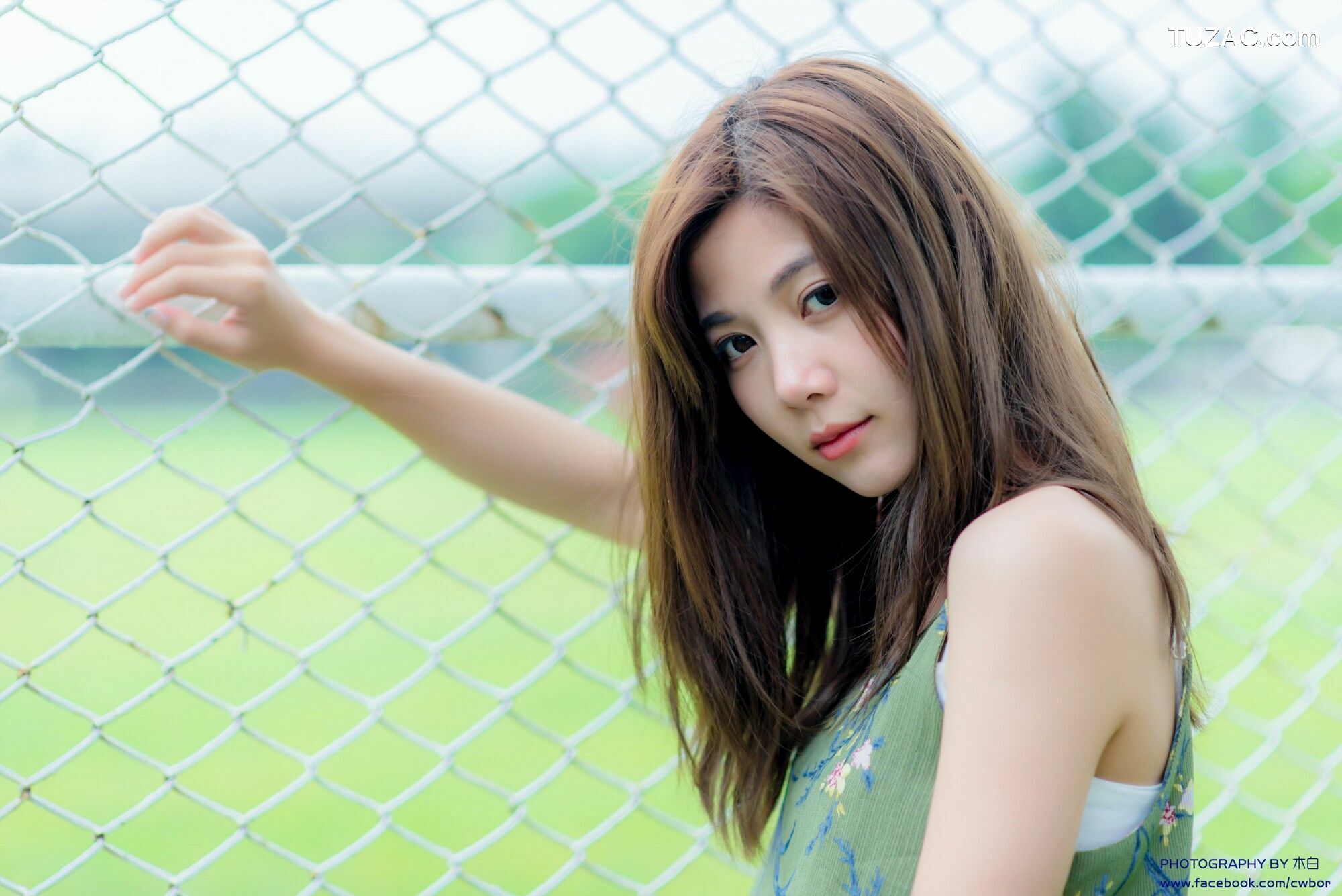 台湾正妹_ Dash Xu/許琬珍《午場 油廠國小時裝外拍》 写真集[60P]