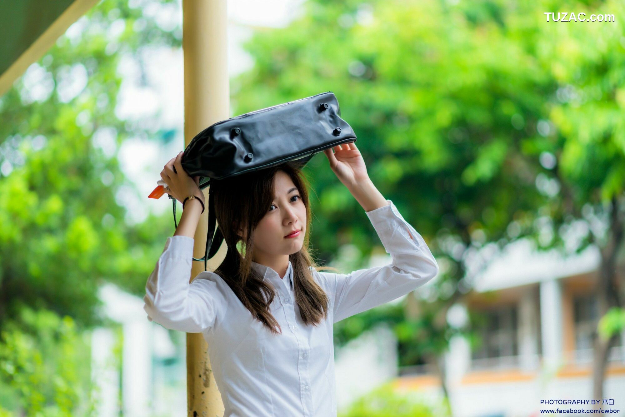 台湾正妹_ Dash Xu/許琬珍《午場 油廠國小時裝外拍》 写真集[60P]