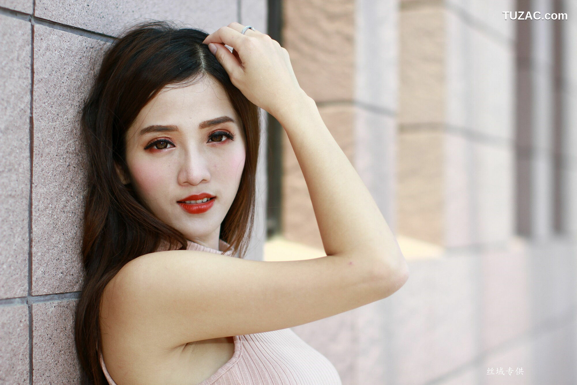 台湾正妹_ Go Go 高雄美術館 写真集[98P]