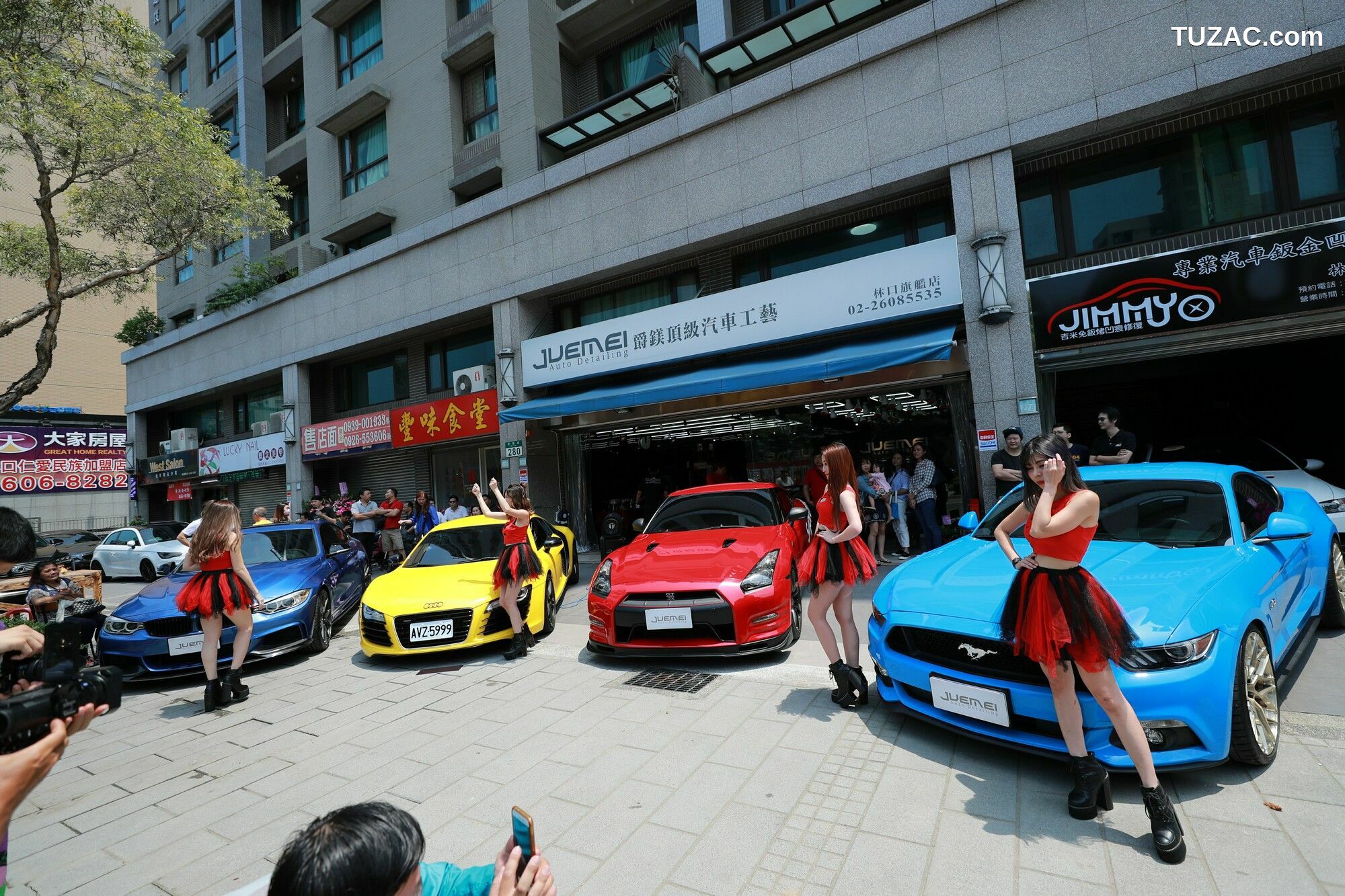 台湾正妹_ JUEMEI 爵鎂頂級汽車工藝 图片合集[69P]