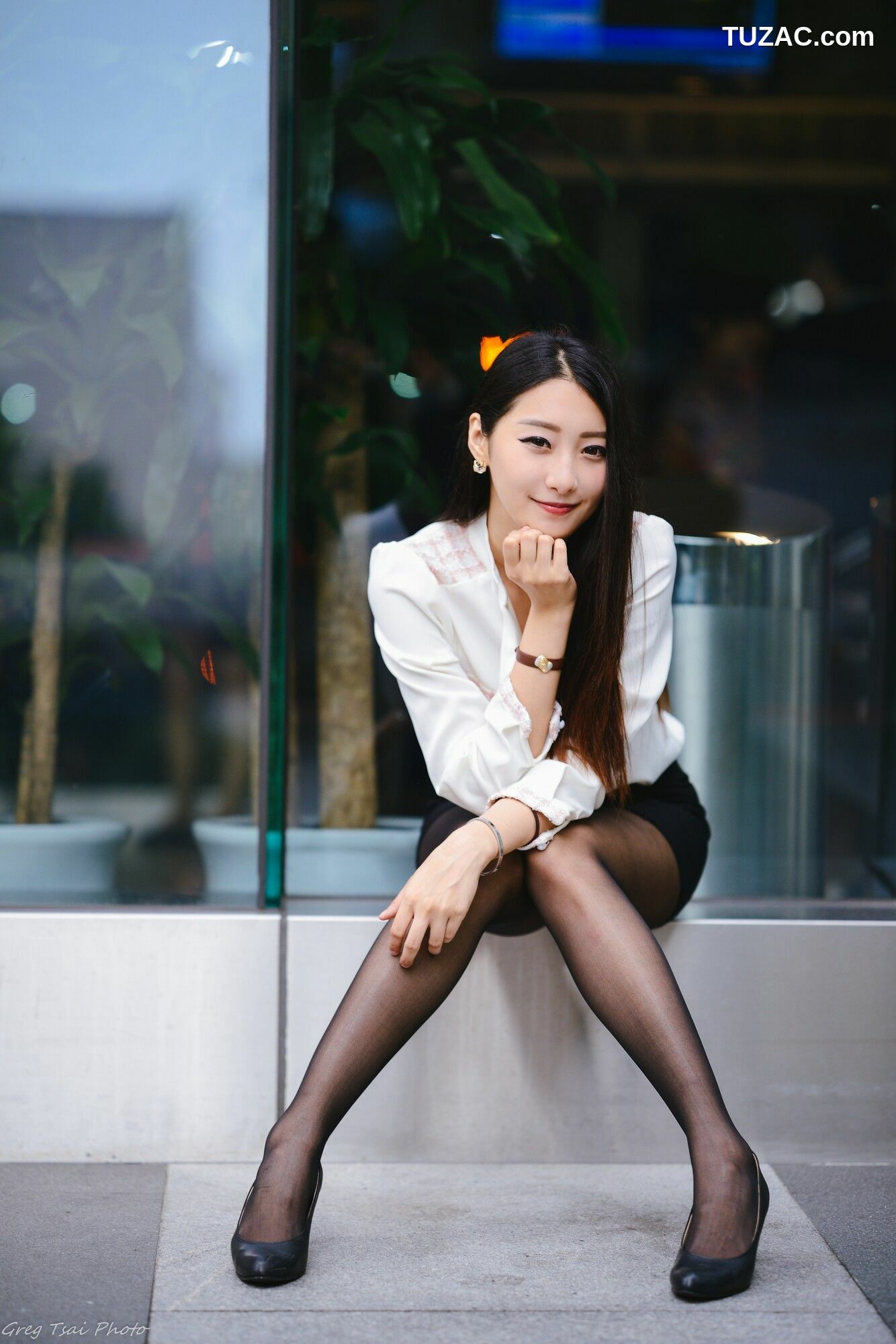 台湾正妹_ Joan小葵 小清新腿模风+信義街拍 写真集[48P]