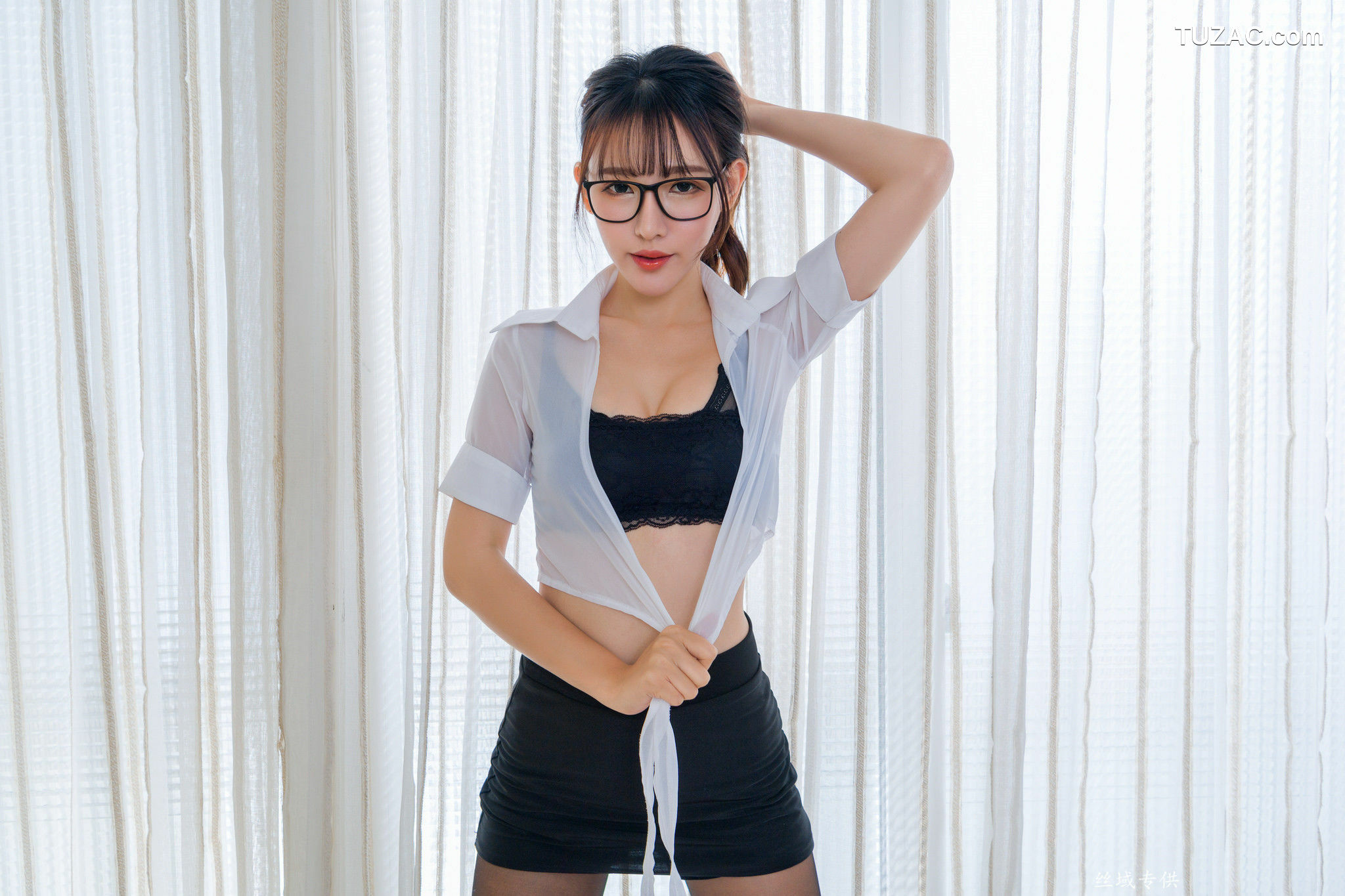 台湾正妹_ Katie_比比兒《美腿合集》 两套服装 写真集[79P]