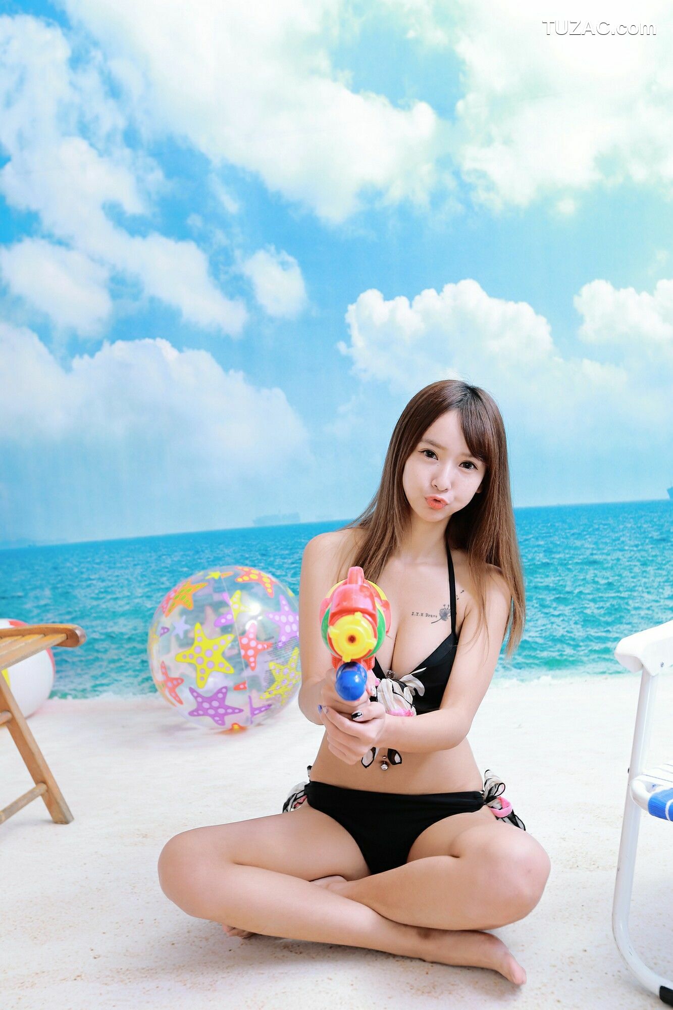 台湾正妹_ Kimi雅涵 - 内衣套图 写真集[104P]