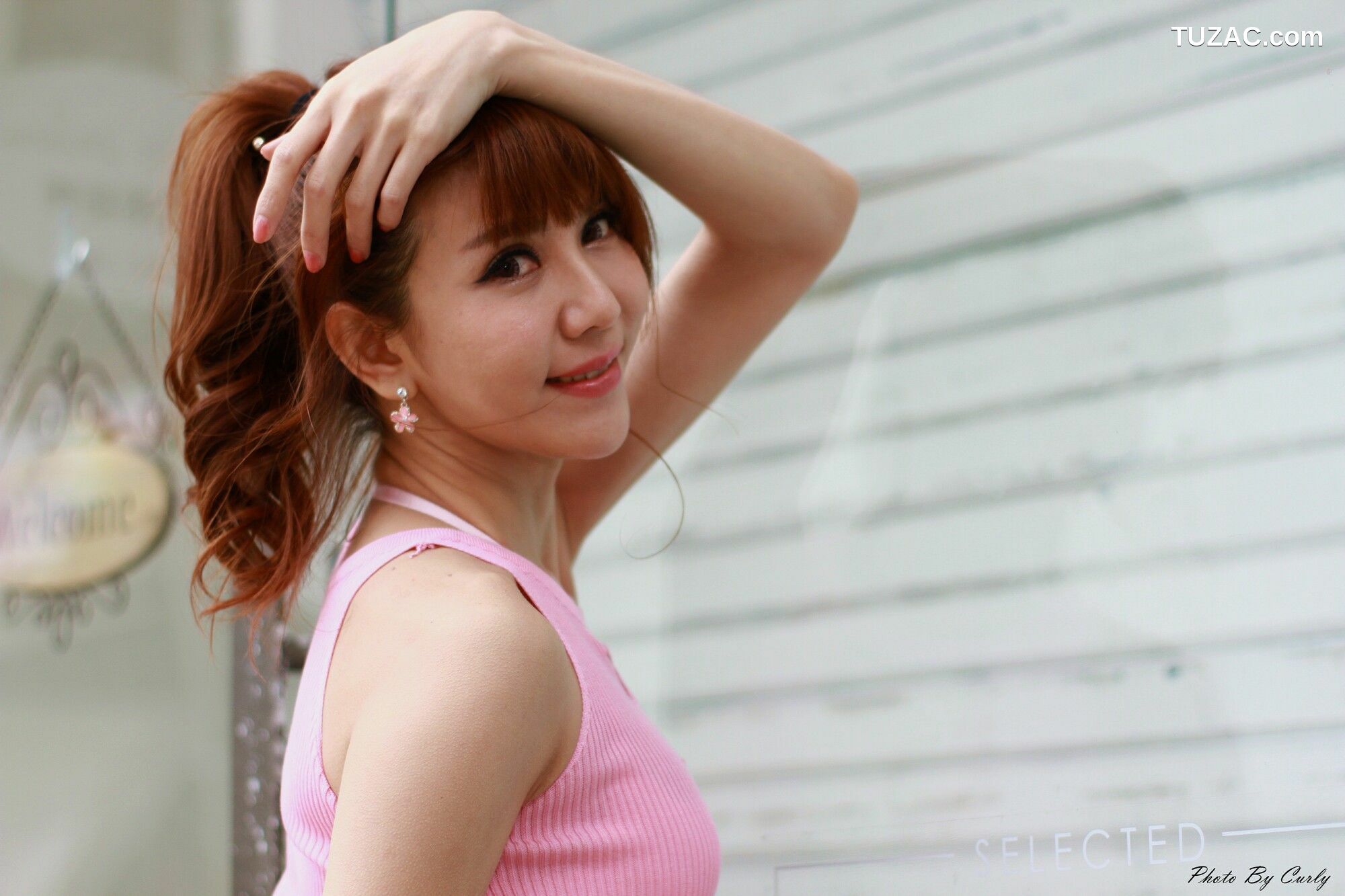 台湾正妹_ Maggie黄淑华《新崛江商圈-街拍包臀短裙》 写真集[99P]