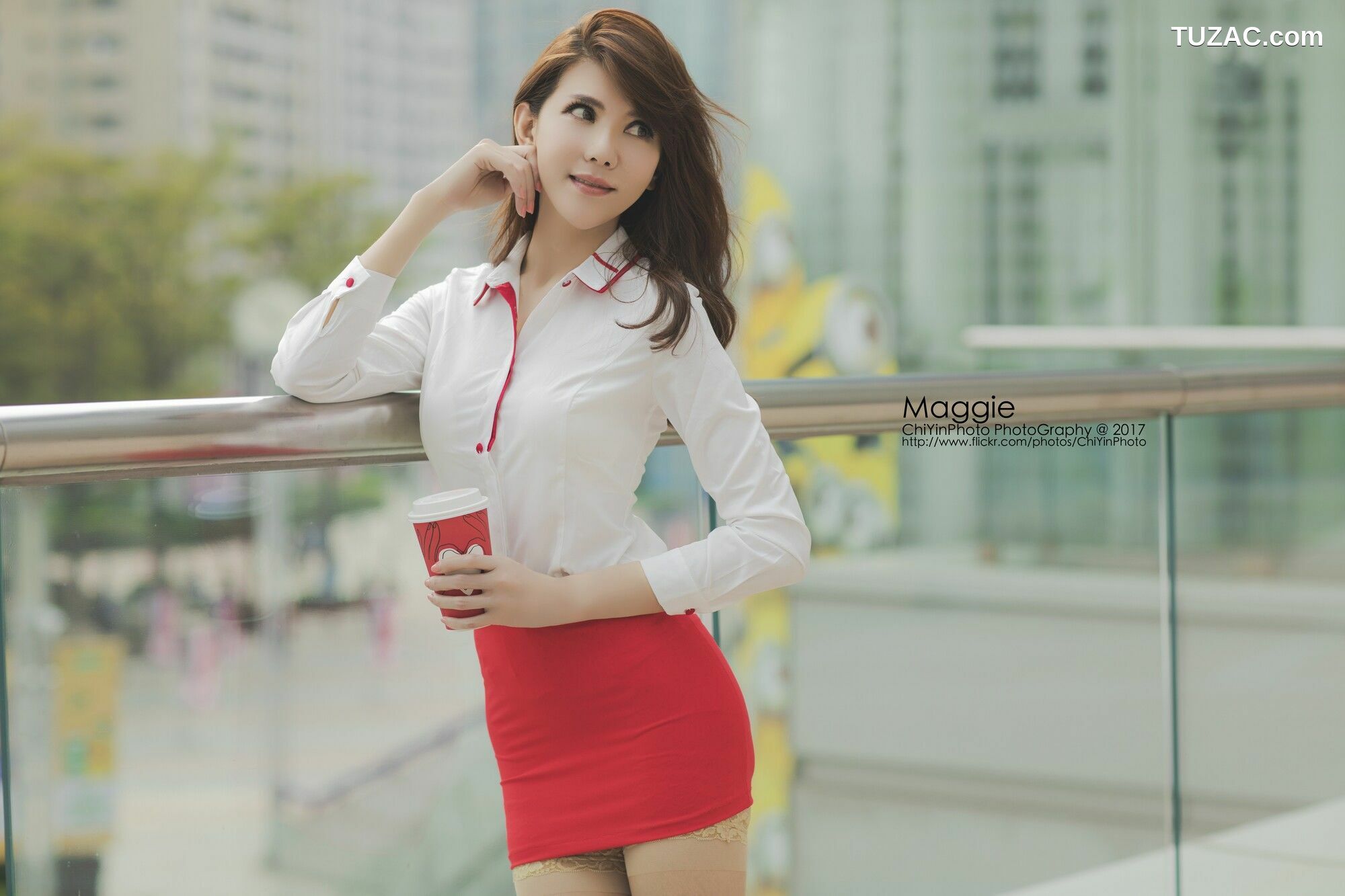 台湾正妹_ Maggie黄淑华《高雄巨蛋》 写真集[64P]