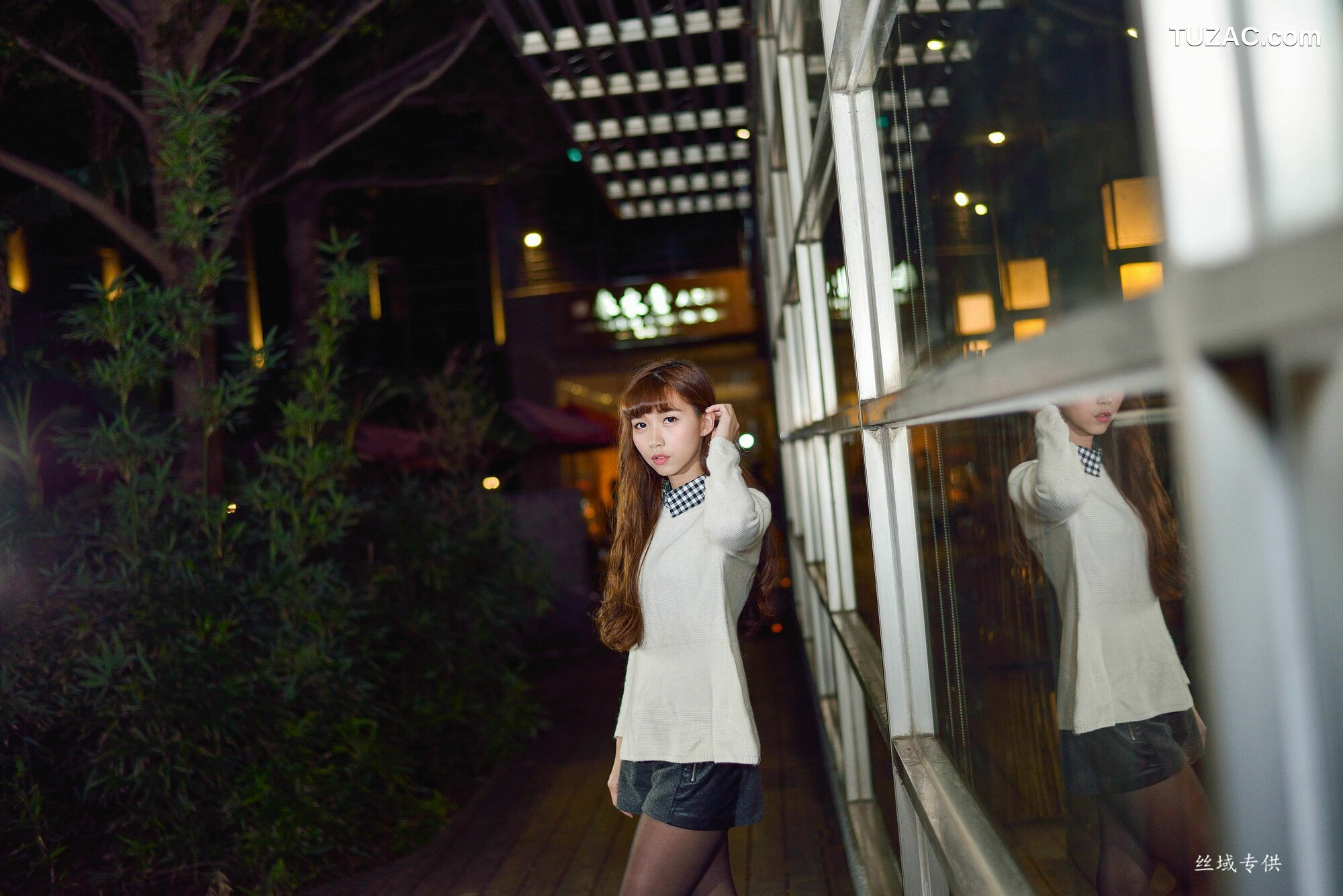 台湾正妹_ TiTi Yang《國美夜拍》 写真集[237P]