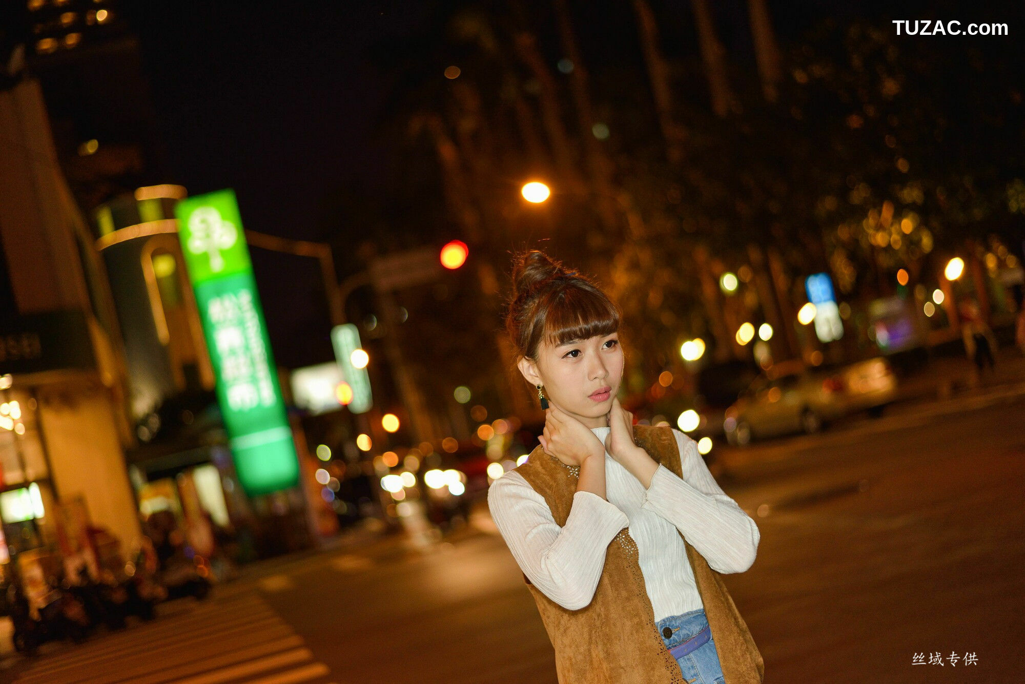 台湾正妹_ TiTi Yang《國美夜拍》 写真集[237P]