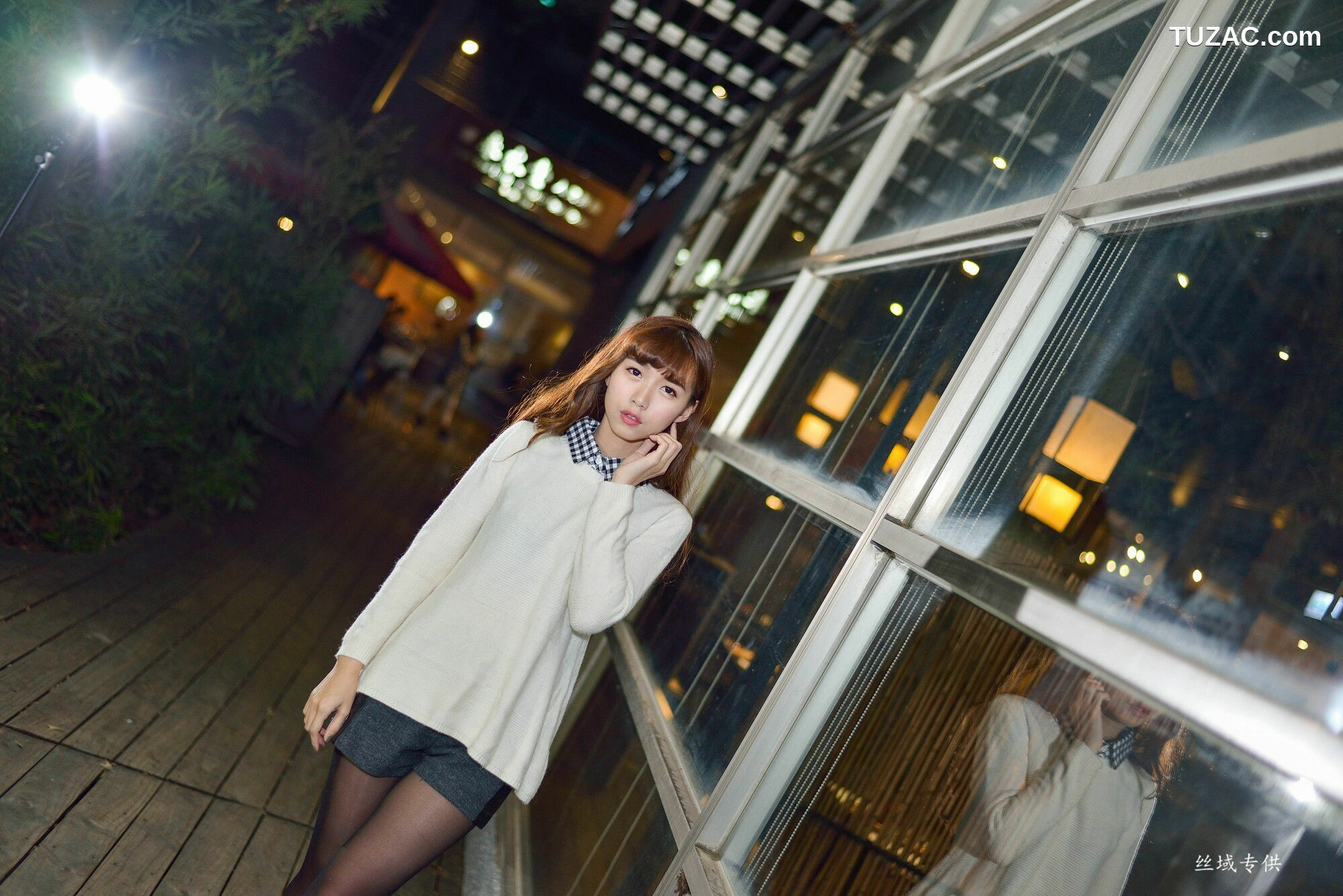 台湾正妹_ TiTi Yang《國美夜拍》 写真集[237P]