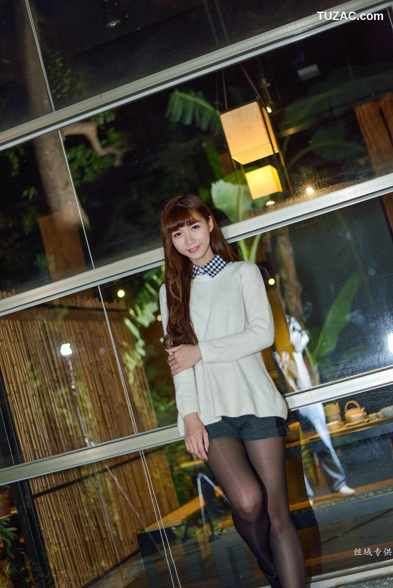 台湾正妹_ TiTi Yang《國美夜拍》 写真集[237P]