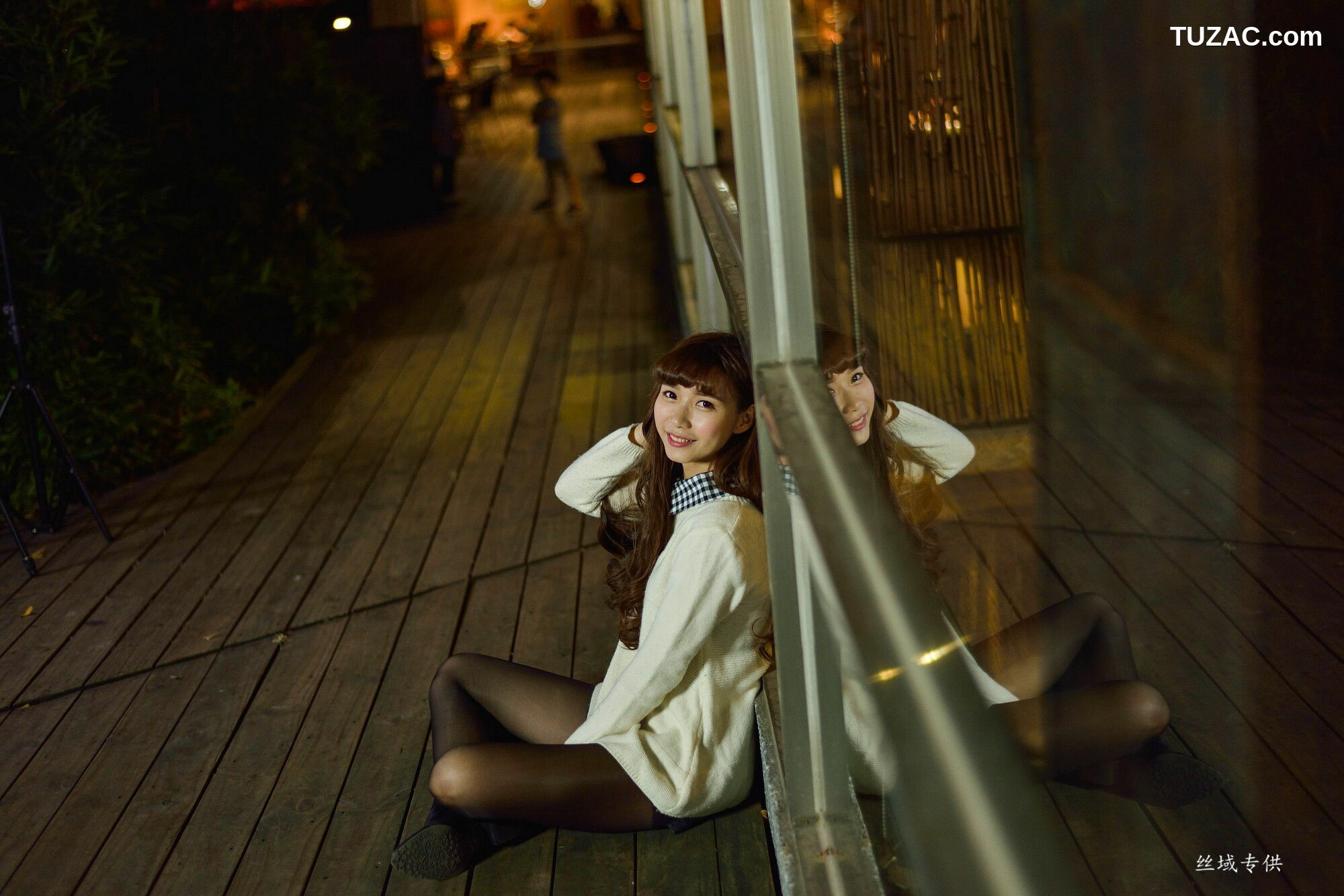 台湾正妹_ TiTi Yang《國美夜拍》 写真集[237P]