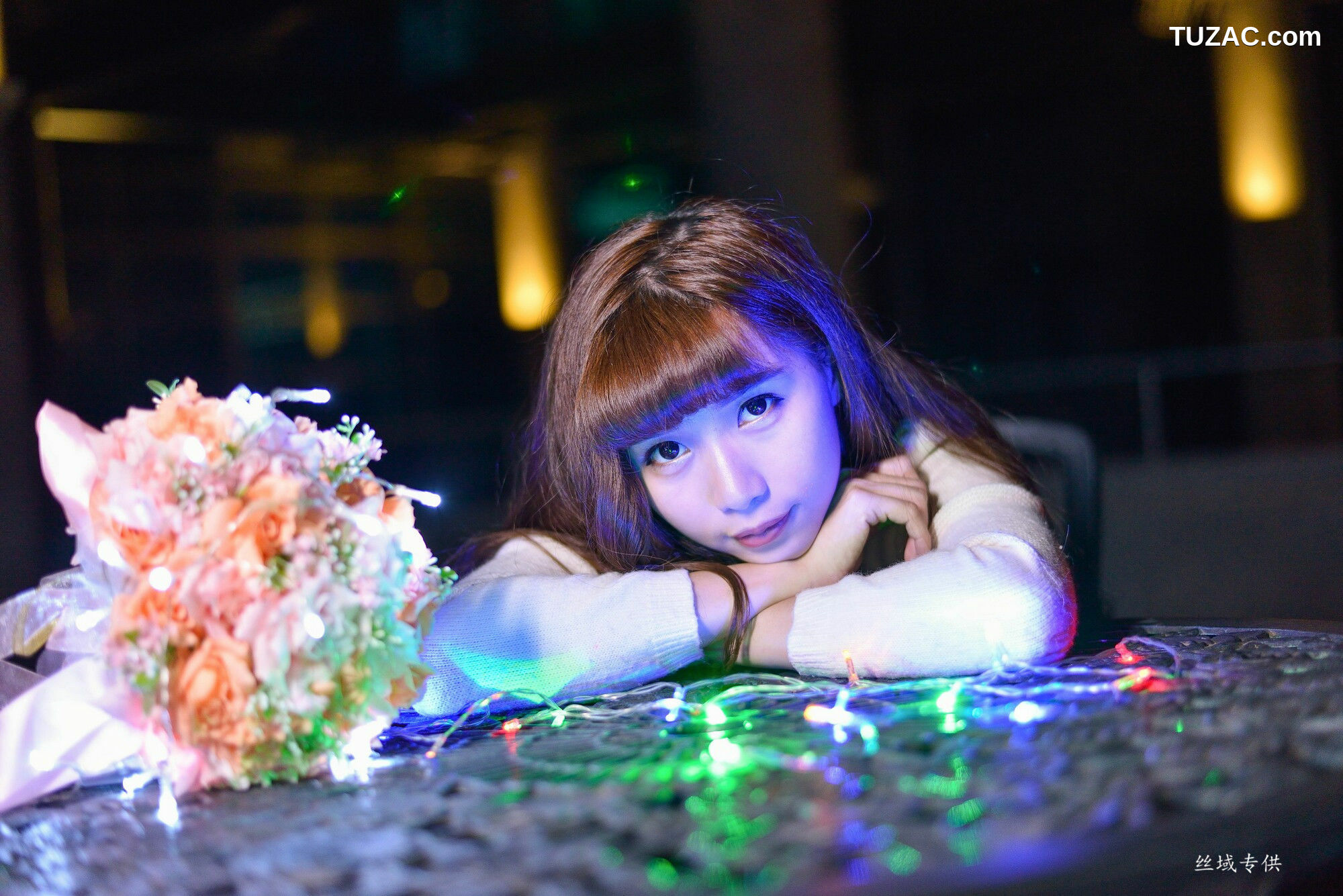 台湾正妹_ TiTi Yang《國美夜拍》 写真集[237P]