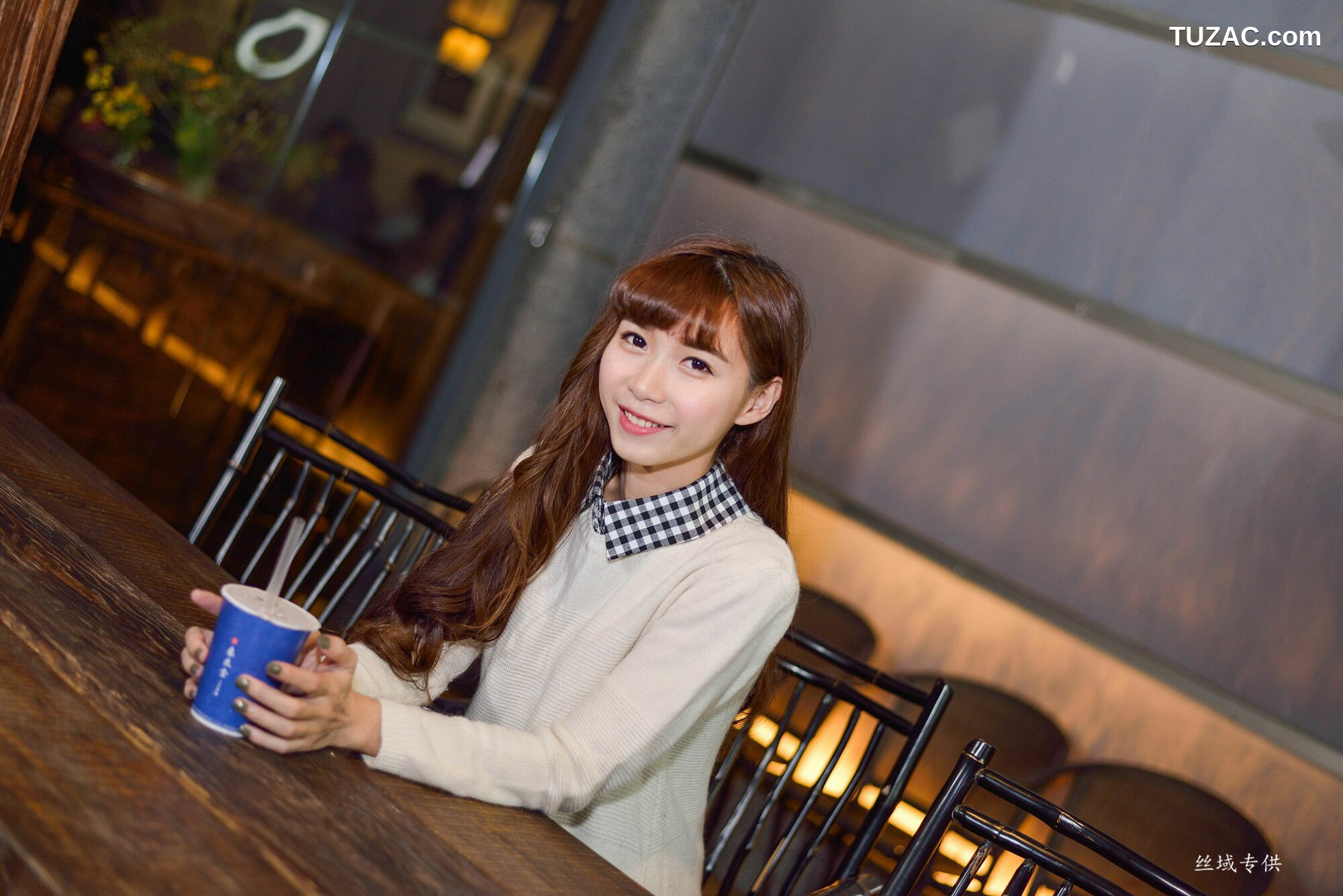 台湾正妹_ TiTi Yang《國美夜拍》 写真集[237P]