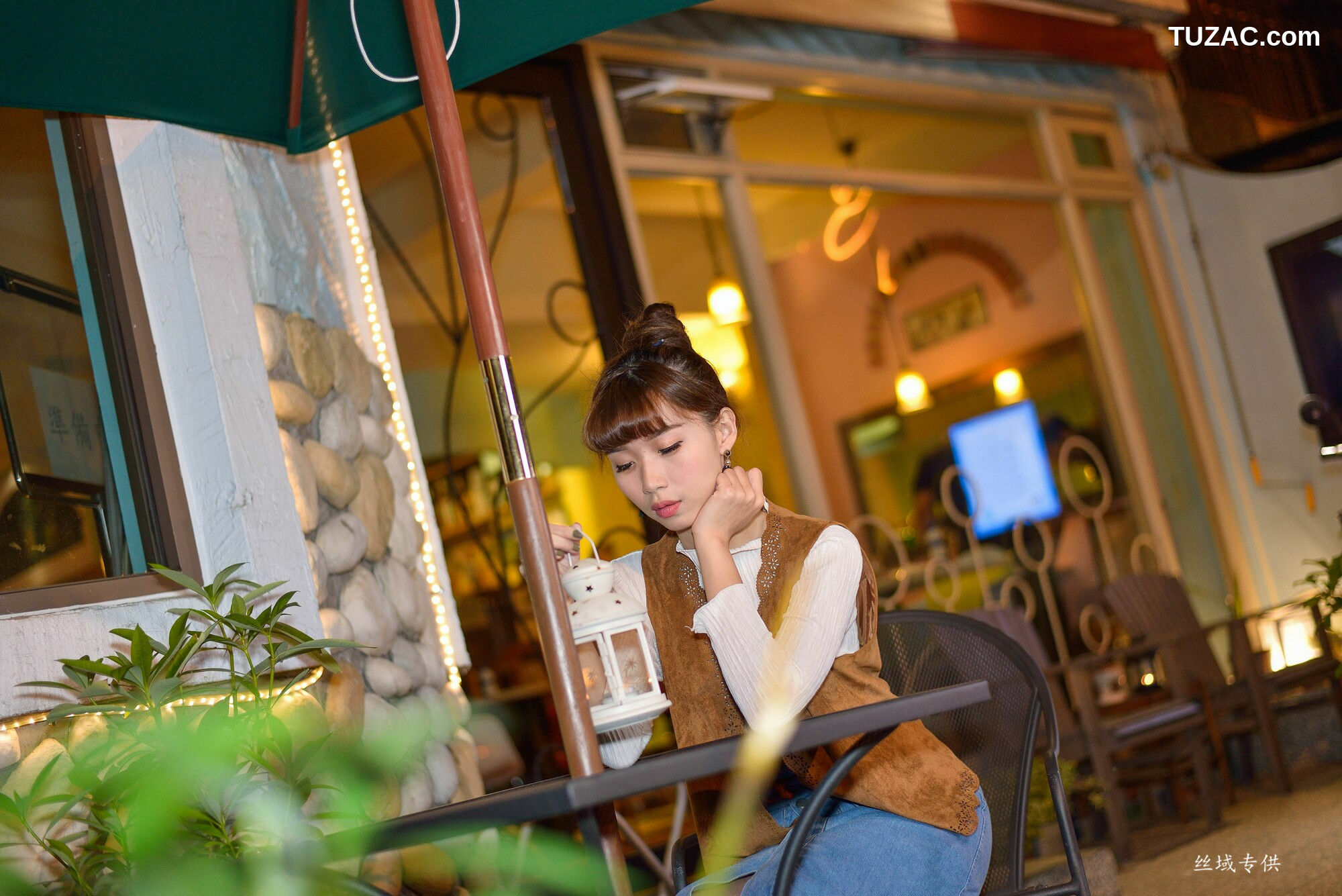 台湾正妹_ TiTi Yang《國美夜拍》 写真集[237P]