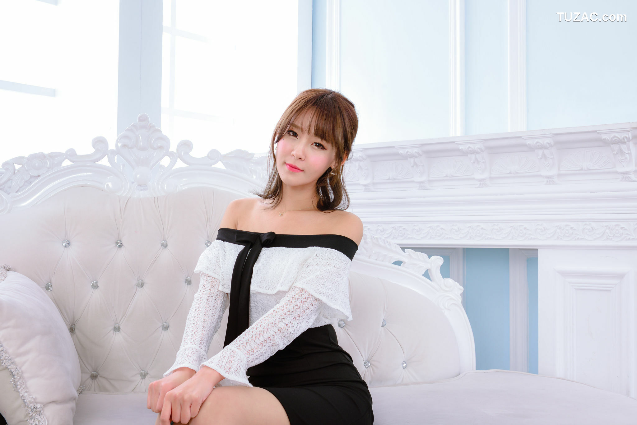 台湾正妹_ Winnie小雪/庄咏惠 - 3套服饰 写真集[90P]