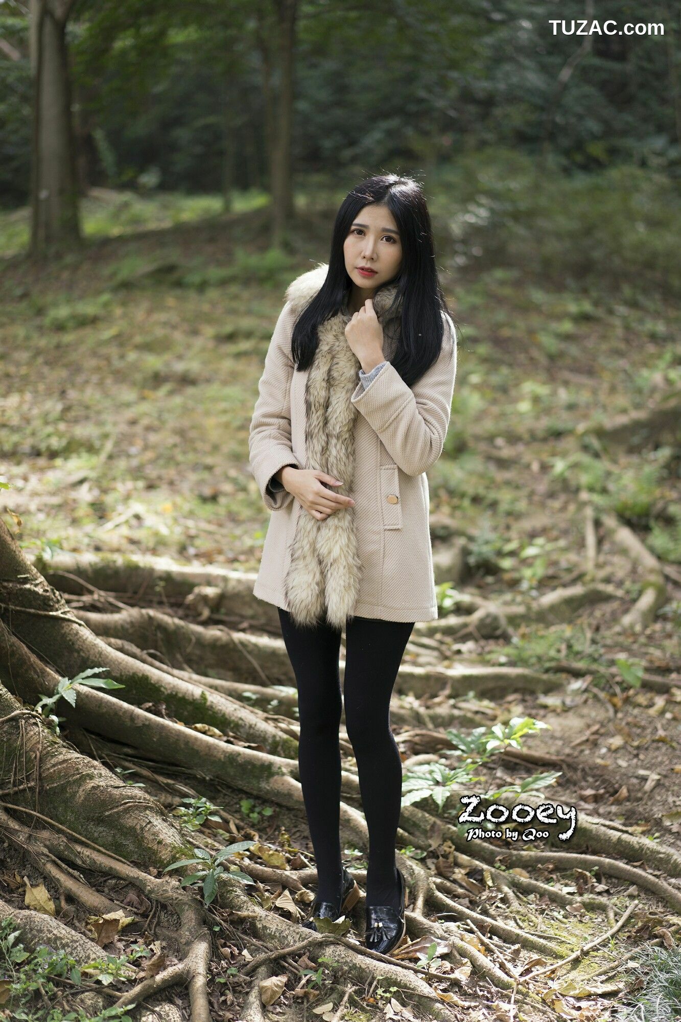 台湾正妹_ Zooey《外拍小清新3套服装》 写真集[62P]