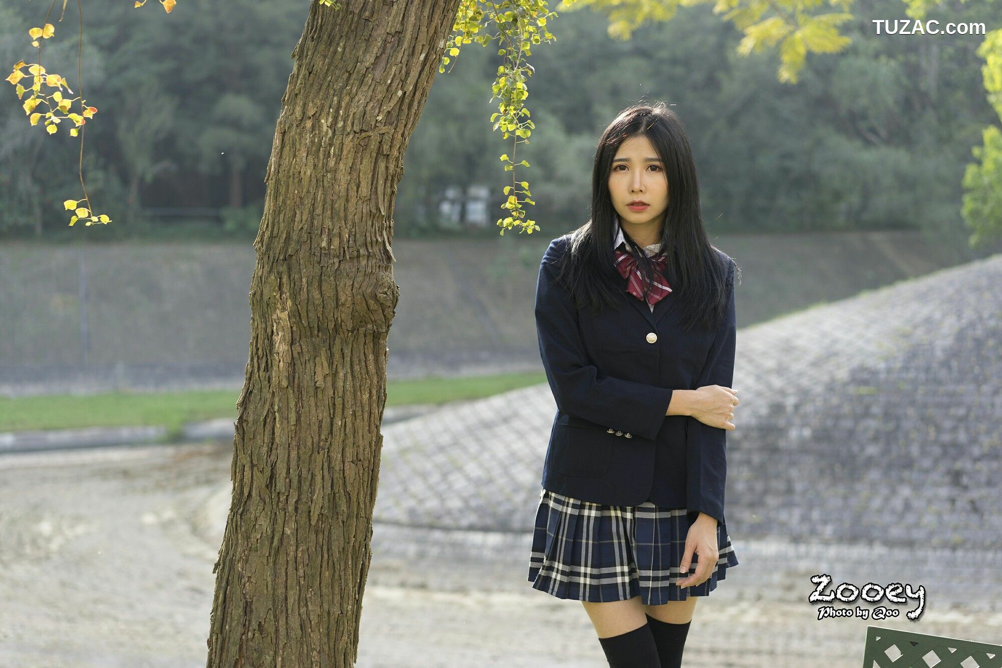 台湾正妹_ Zooey《外拍小清新3套服装》 写真集[62P]