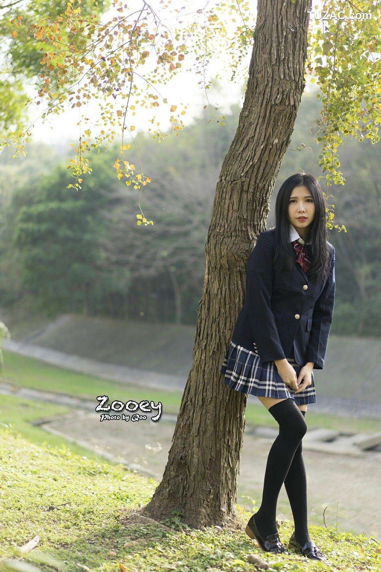 台湾正妹_ Zooey《外拍小清新3套服装》 写真集[62P]