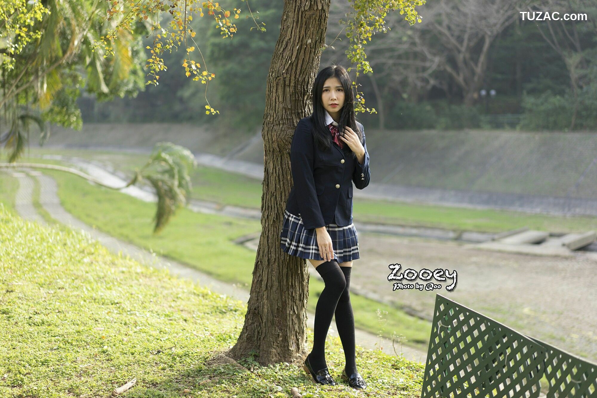 台湾正妹_ Zooey《外拍小清新3套服装》 写真集[62P]