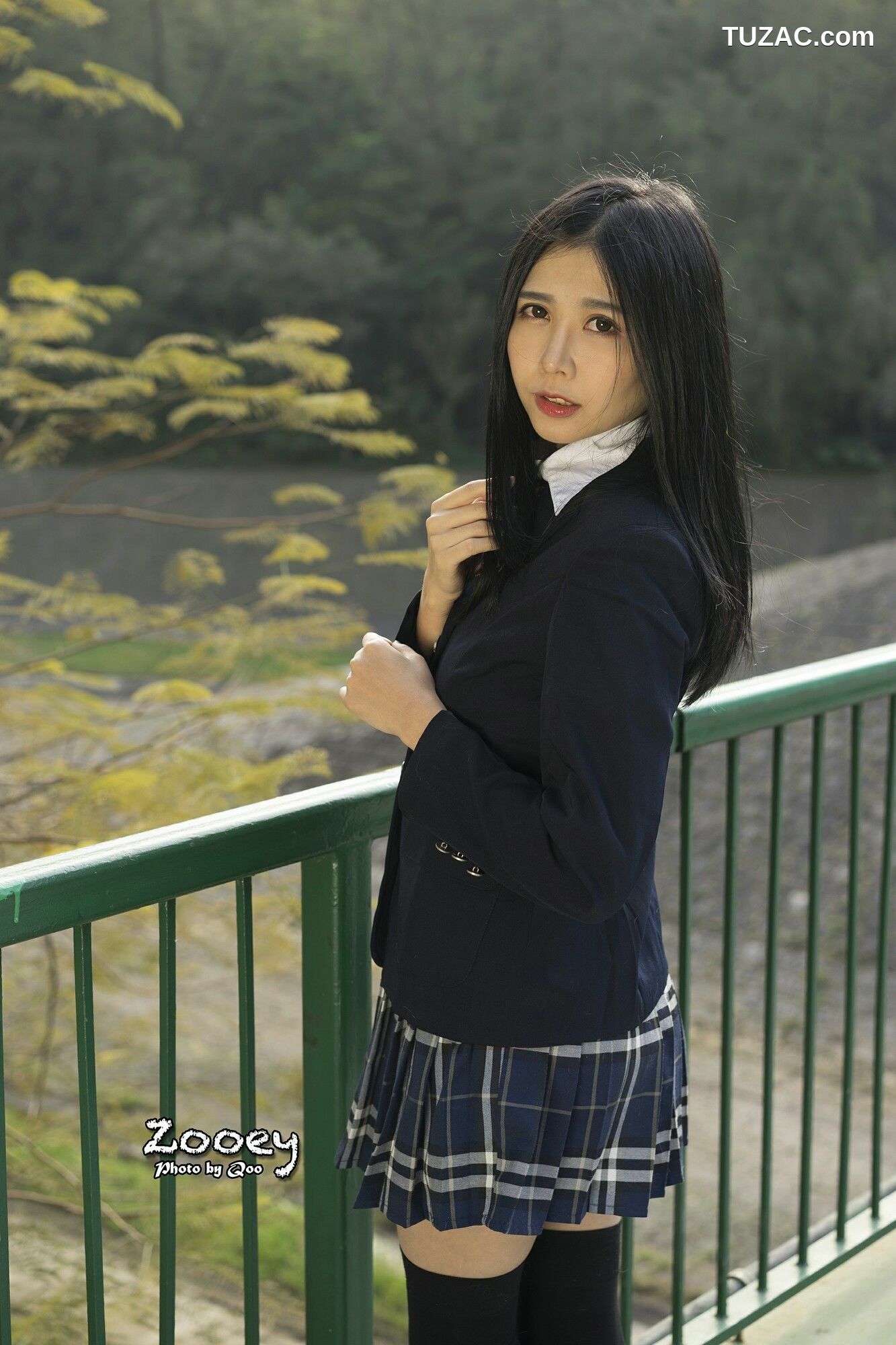 台湾正妹_ Zooey《外拍小清新3套服装》 写真集[62P]